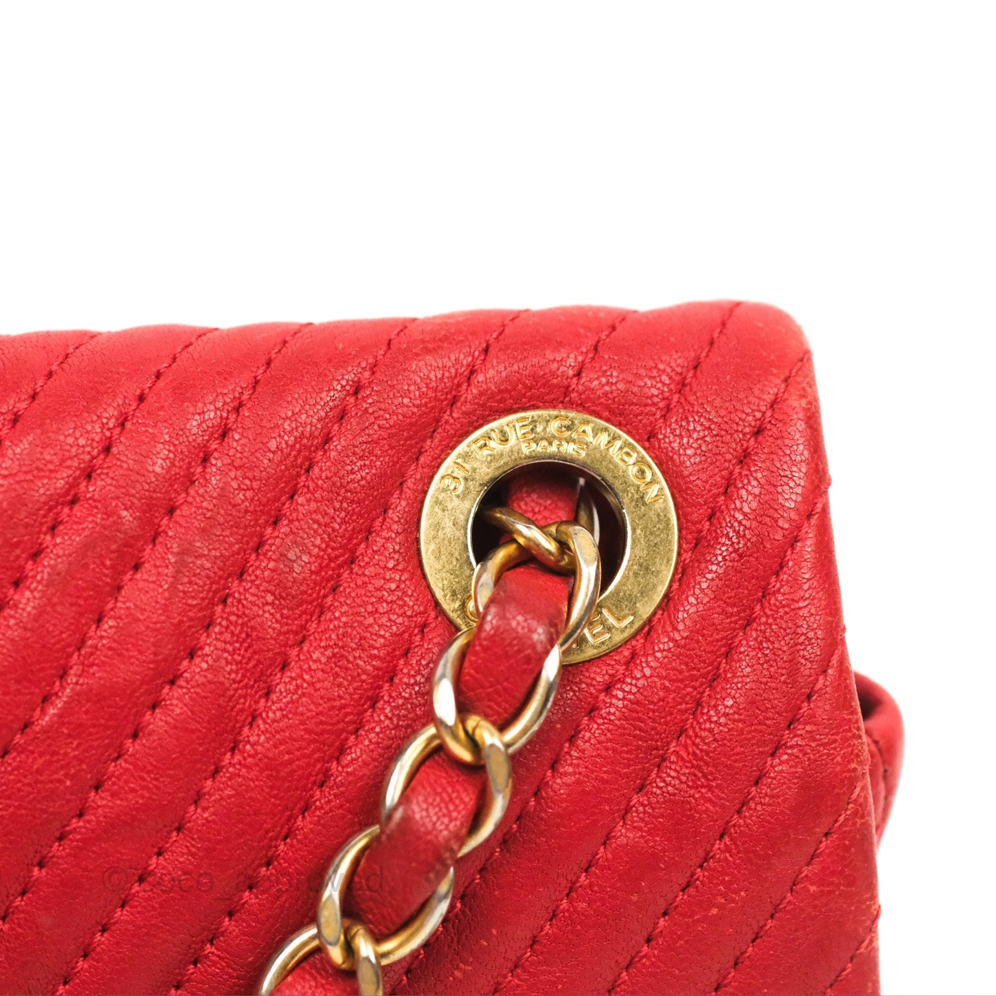 Chanel Small Chevron Surpique Flap Red Calfskin Aged Gold Hardware