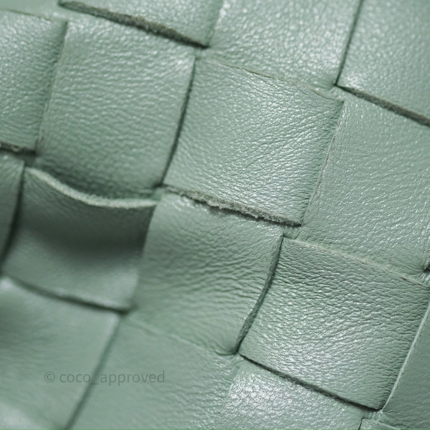 Bottega Veneta Mini Jodie Bag Intrecciato Green Lambskin Gold Hardware⁣⁣
