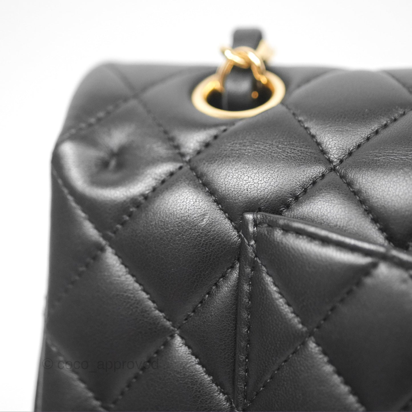 Chanel Classic M/L Medium Flap Quilted Black Lambskin Gold Hardware