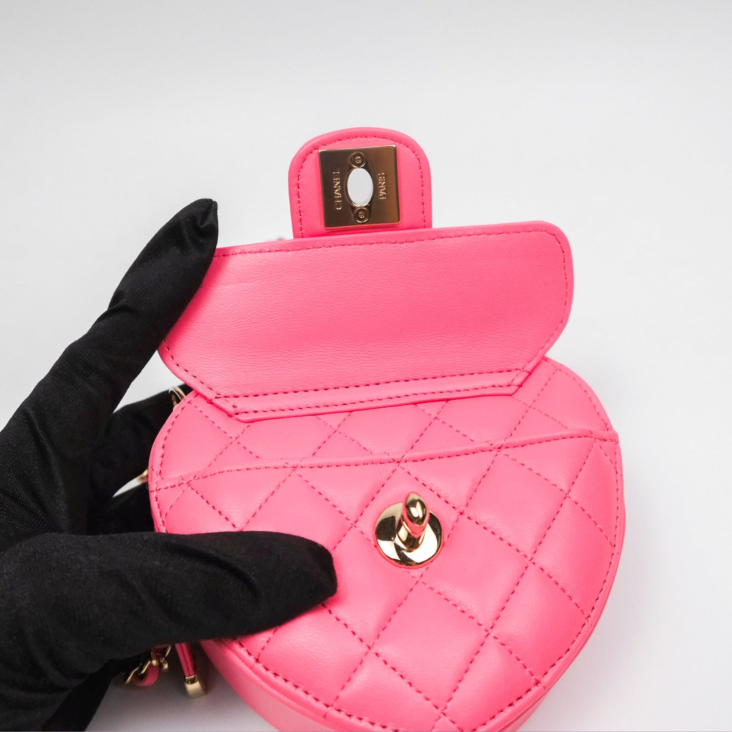 Chanel Small Heart Bag Pink Lambskin Gold Hardware 22S