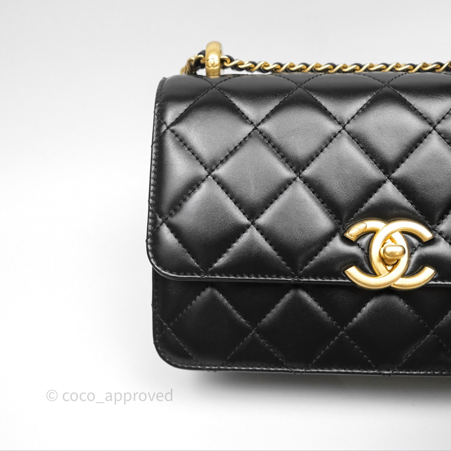 Chanel Quilted Small Perfect Fit Adjustable Black Calfskin Aged Gold Hardware