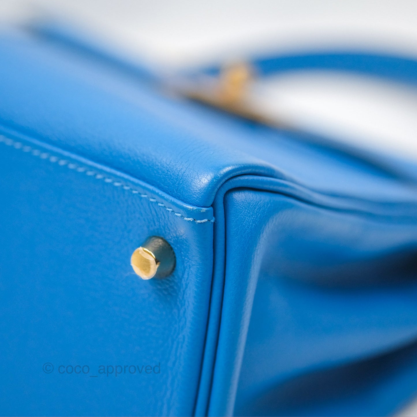 Hermès Retourne Kelly 28 Blue Evercolor Gold Hardware
