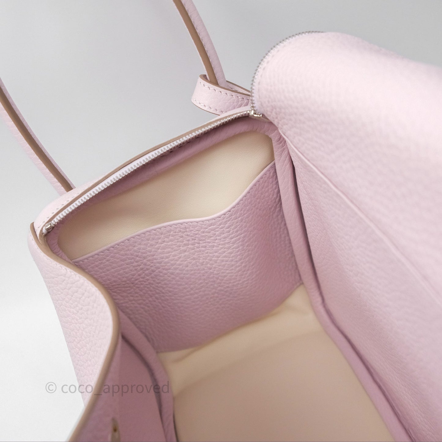 Hermès Lindy 26 Mauve Pale 09/Nata I2 Clemence Palladium Hardware