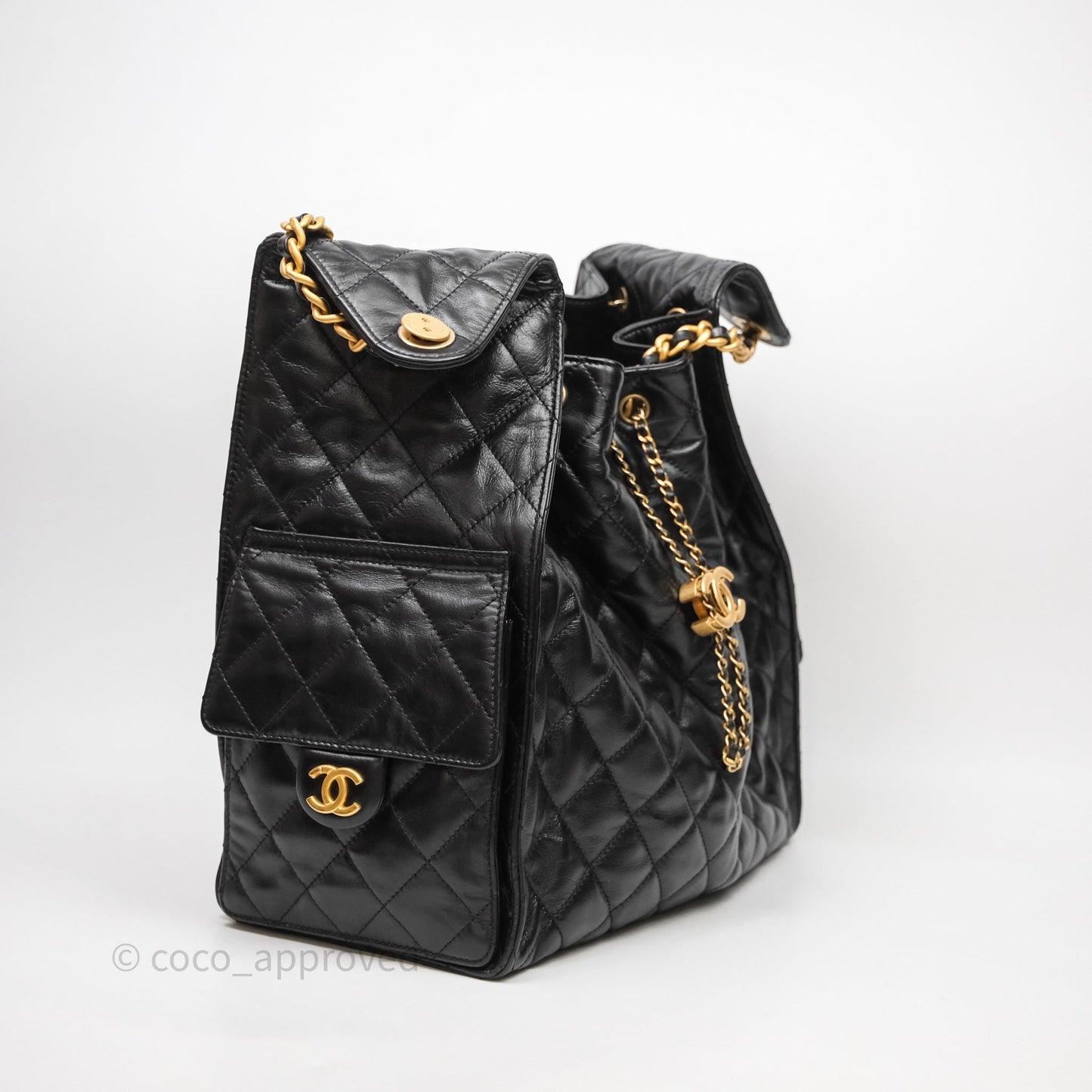 Chanel 25 Medium Black Crumpled Calfskin Aged Gold Hardware
