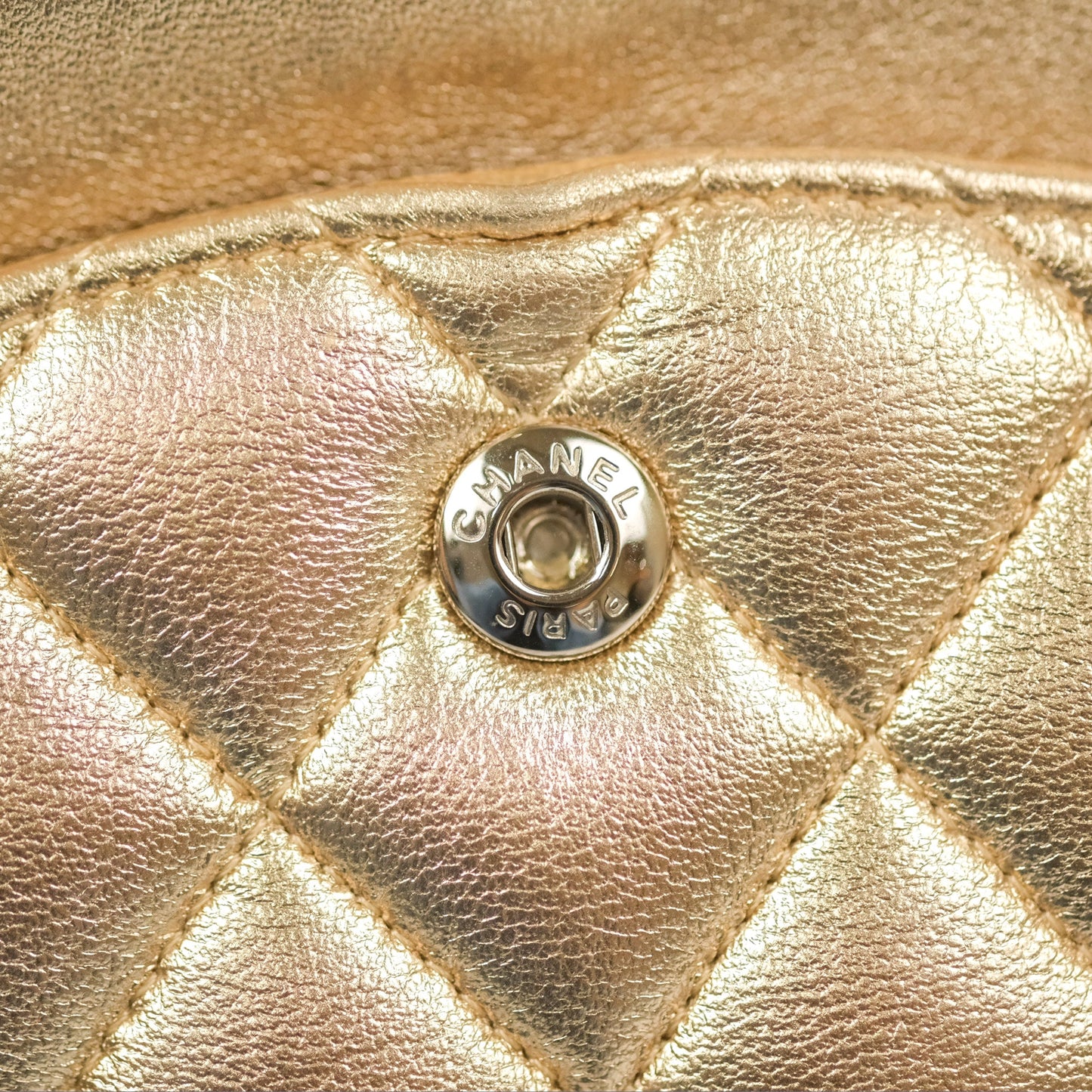 Chanel Classic M/L Medium Flap Quilted Metallic Gold Lambskin Gun Metal