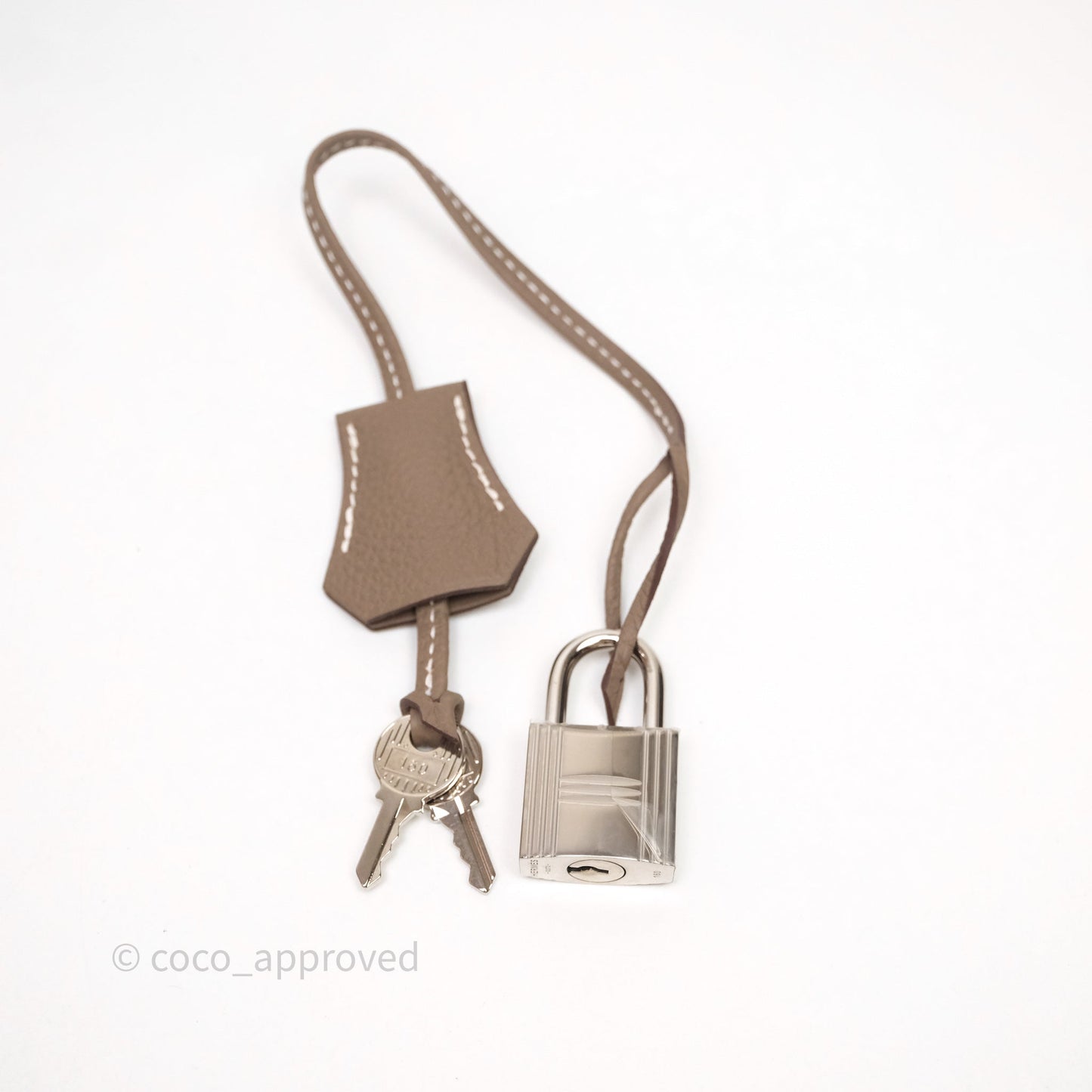 Hermès Hac a Dos PM Backpack Etoupe 18 Togo Palladium Hardware