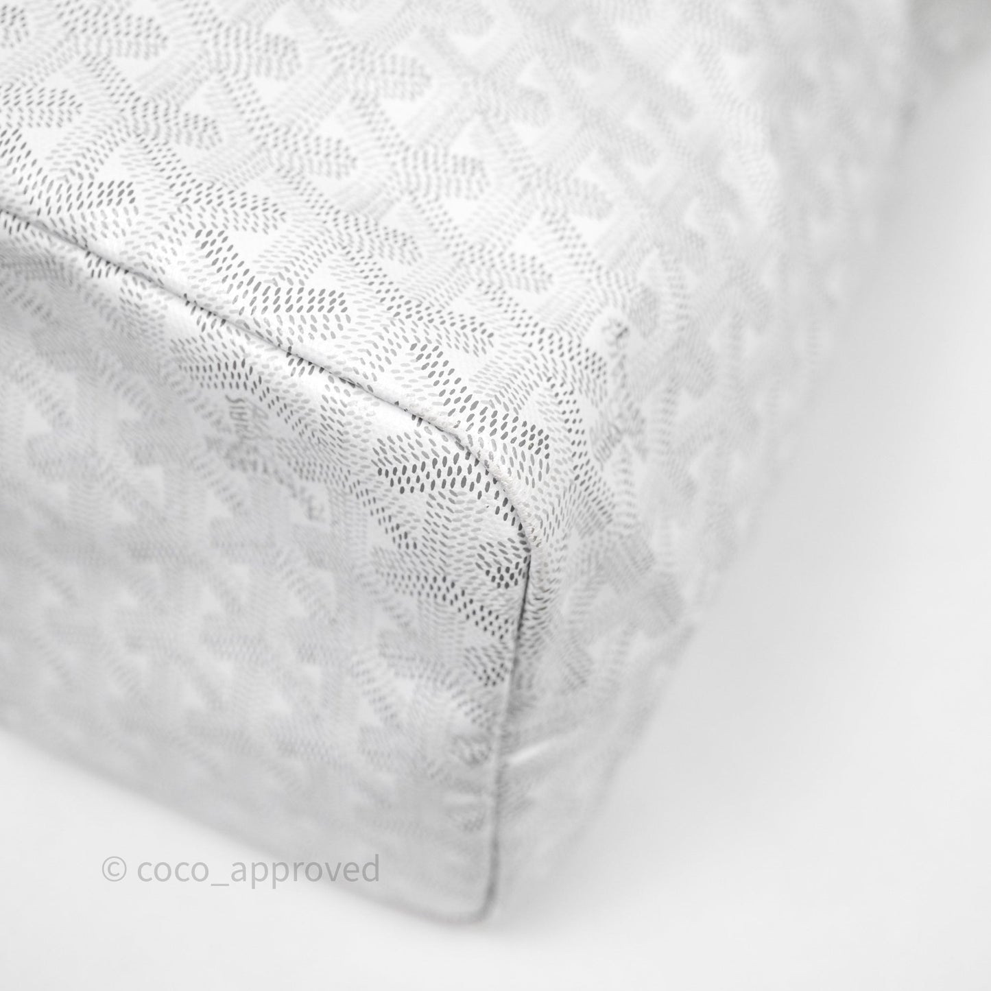 Goyard Bohème Hobo Bag PM White Goyardine Canvas