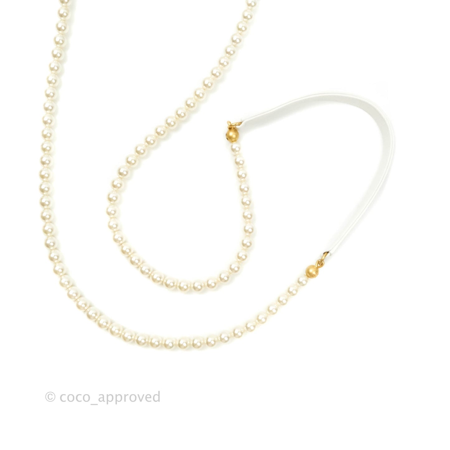 Chanel Flap Card Holder With Pearl Chain White Calfskin Aged Gold Hardware