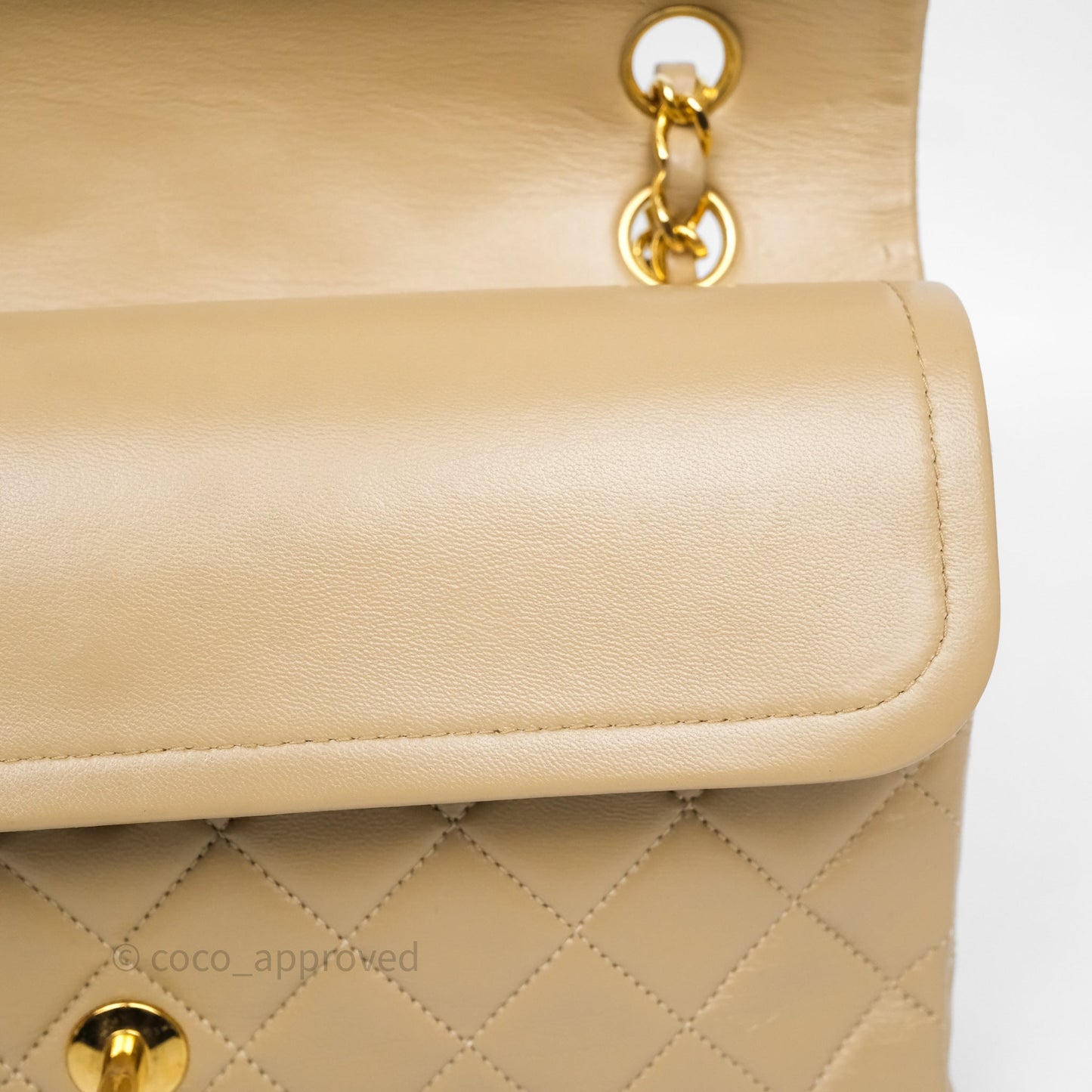 Chanel Vintage Medium Classic Flap Beige Lambskin 24K Gold Hardware