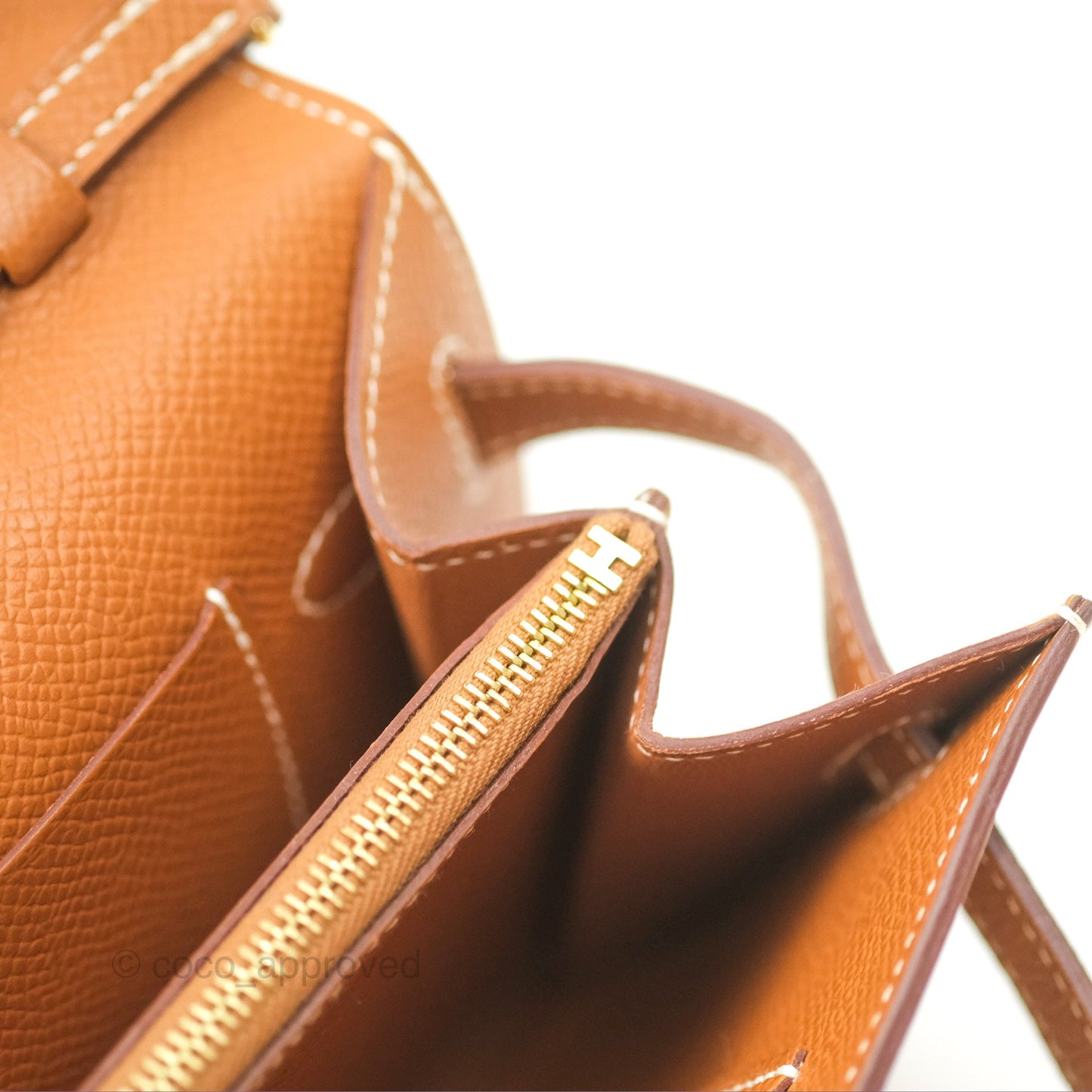 Hermès Kelly To Go Wallet Gold Epsom Gold Hardware