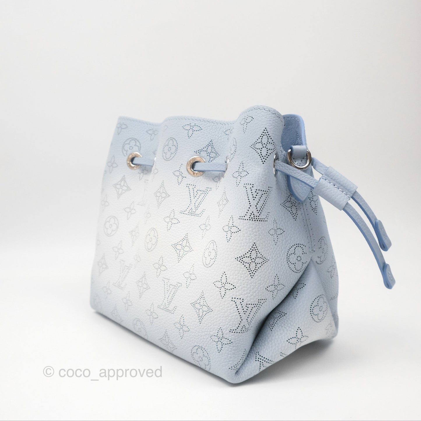 Louis Vuitton Bella Blue Nuage Mahina Calfskin