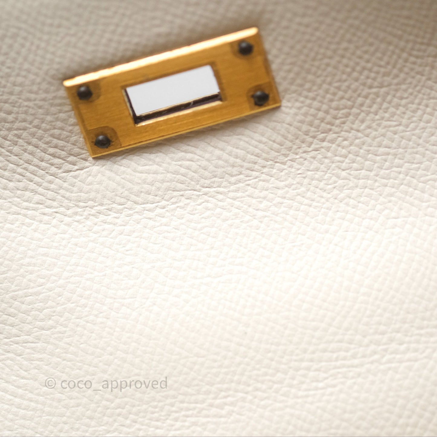 Hermès HSS Sellier Kelly 28 Craie 10 / Amber 9D Epsom Brushed Gold Hardware