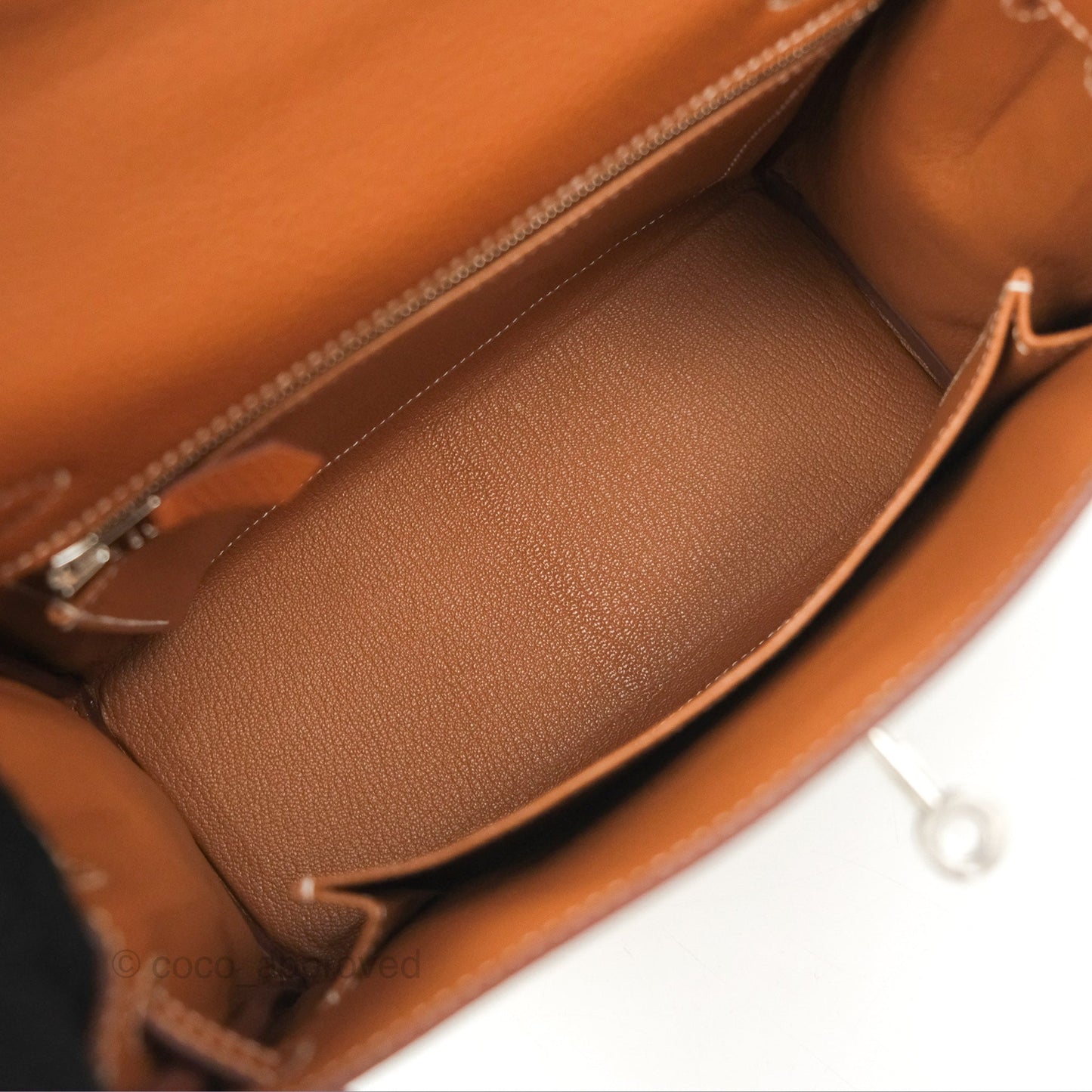 Hermès Retourne Kelly 25 Gold Togo Palladium Hardware
