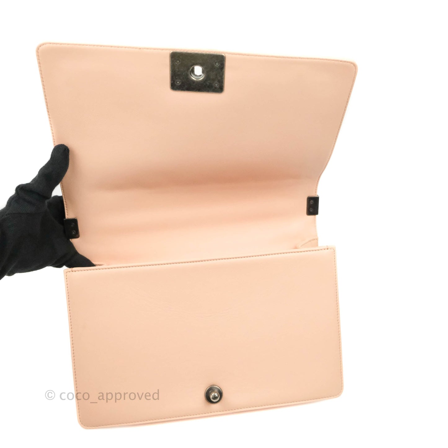 Chanel Boy New Medium Quilted Pink Calfskin Ruthenium Hardware