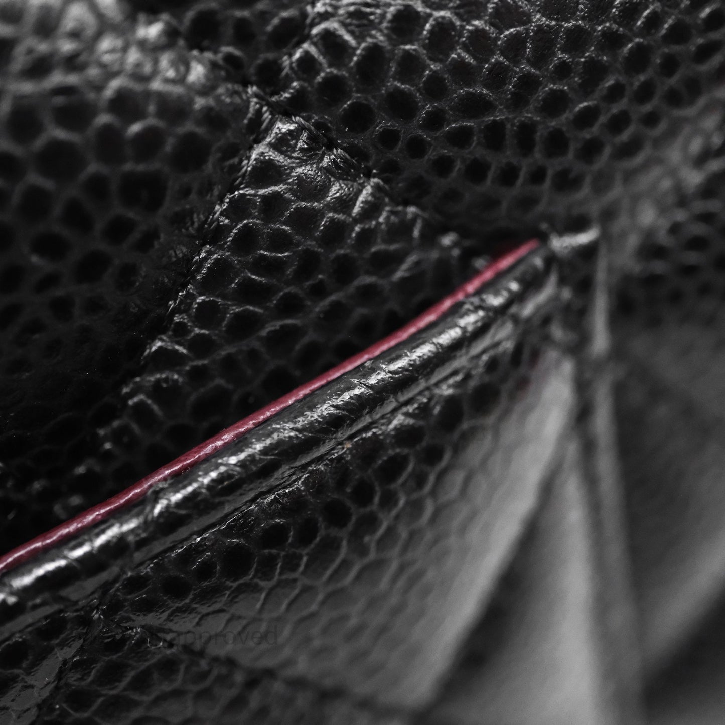 Chanel Classic M/L Medium Flap Quilted Black Caviar Gold Hardware