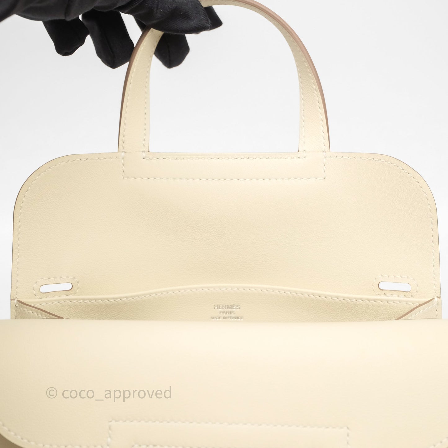 Hermès Halzan 22 Mini Craie 10 Swift Palladium Hardware