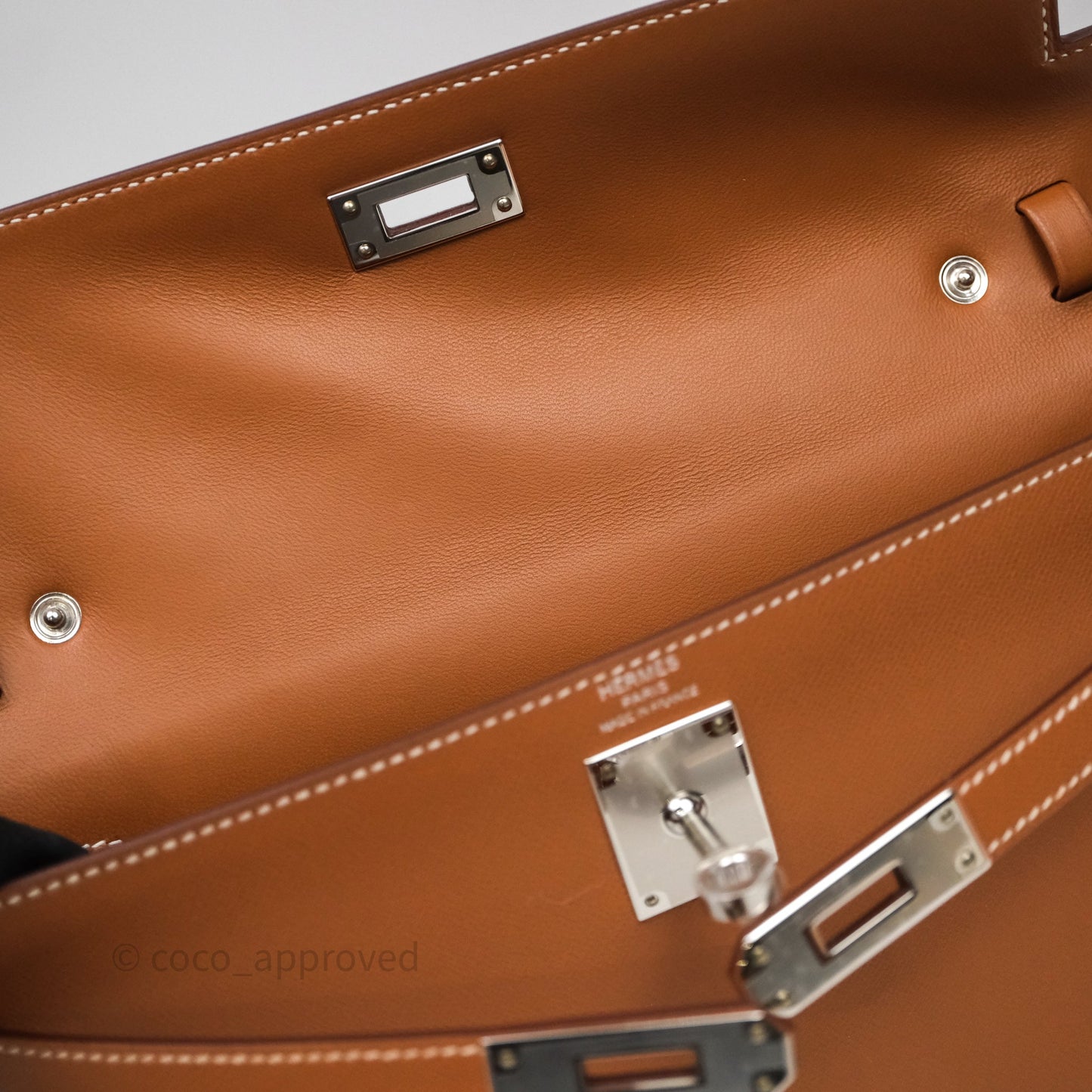 Hermes Kelly Elan Gold Madame Palladium Hardware
