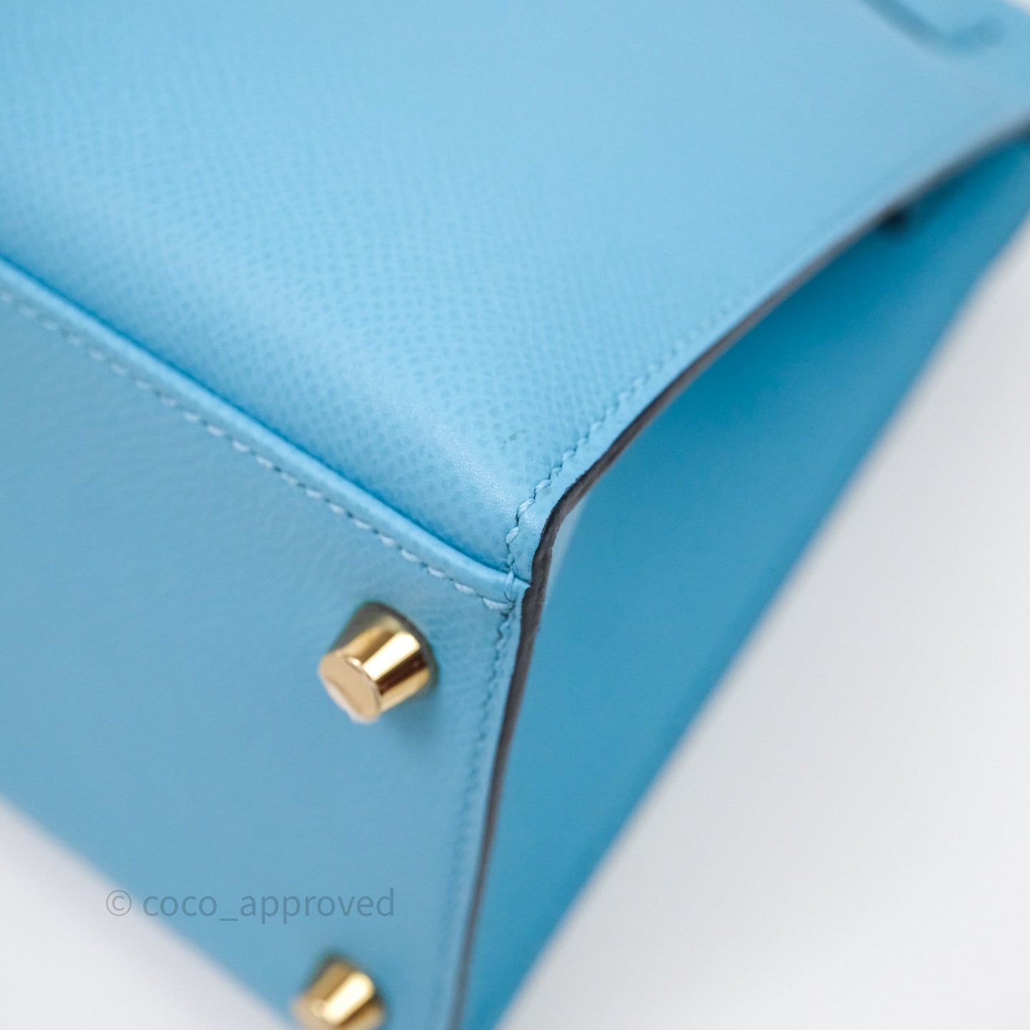 Hermès Kelly 28 Bleu du Nord P3 Epsom Gold Hardware