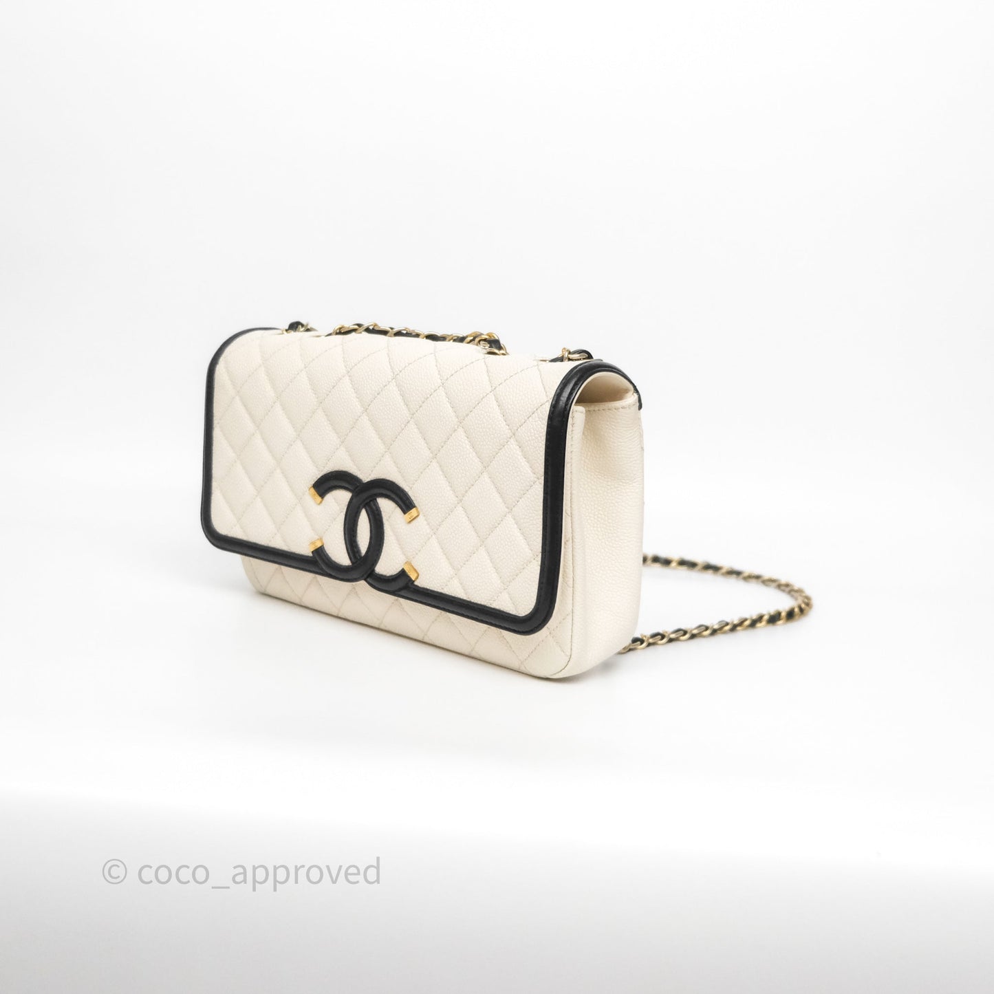 Chanel Quilted Medium CC Filigree Flap White/ Black Caviar