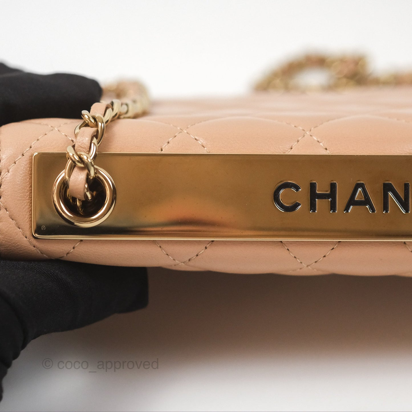 Chanel Trendy CC WOC Quilted Beige Lambskin Gold Hardware