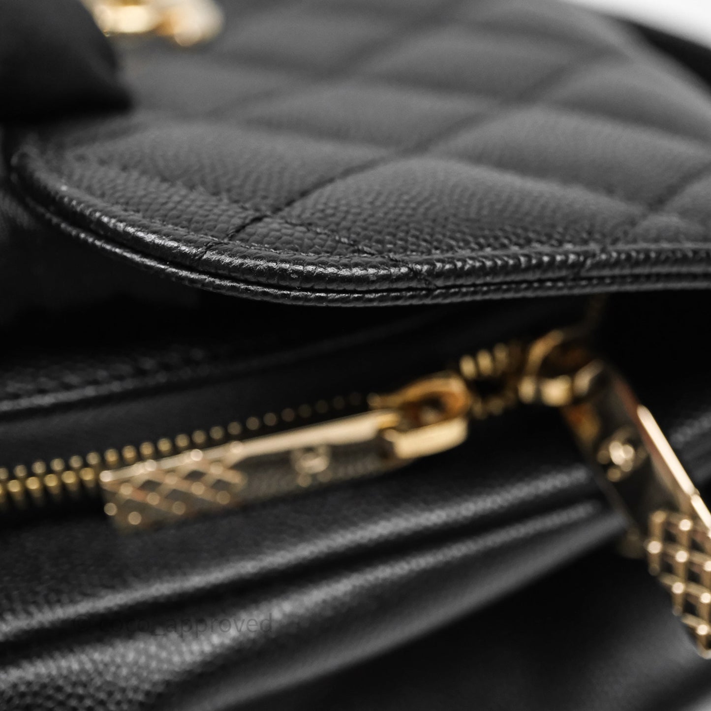 Chanel Quilted Medium Business Affinity Flap Black Caviar Gold Hardware