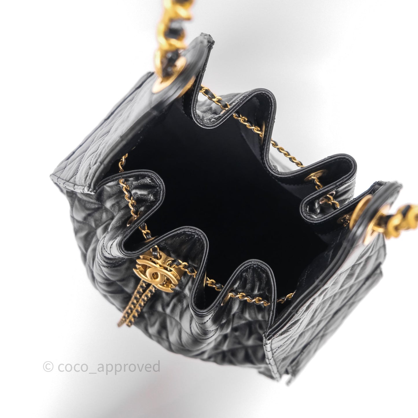 Chanel 25 Medium Black Crumpled Calfskin Aged Gold Hardware