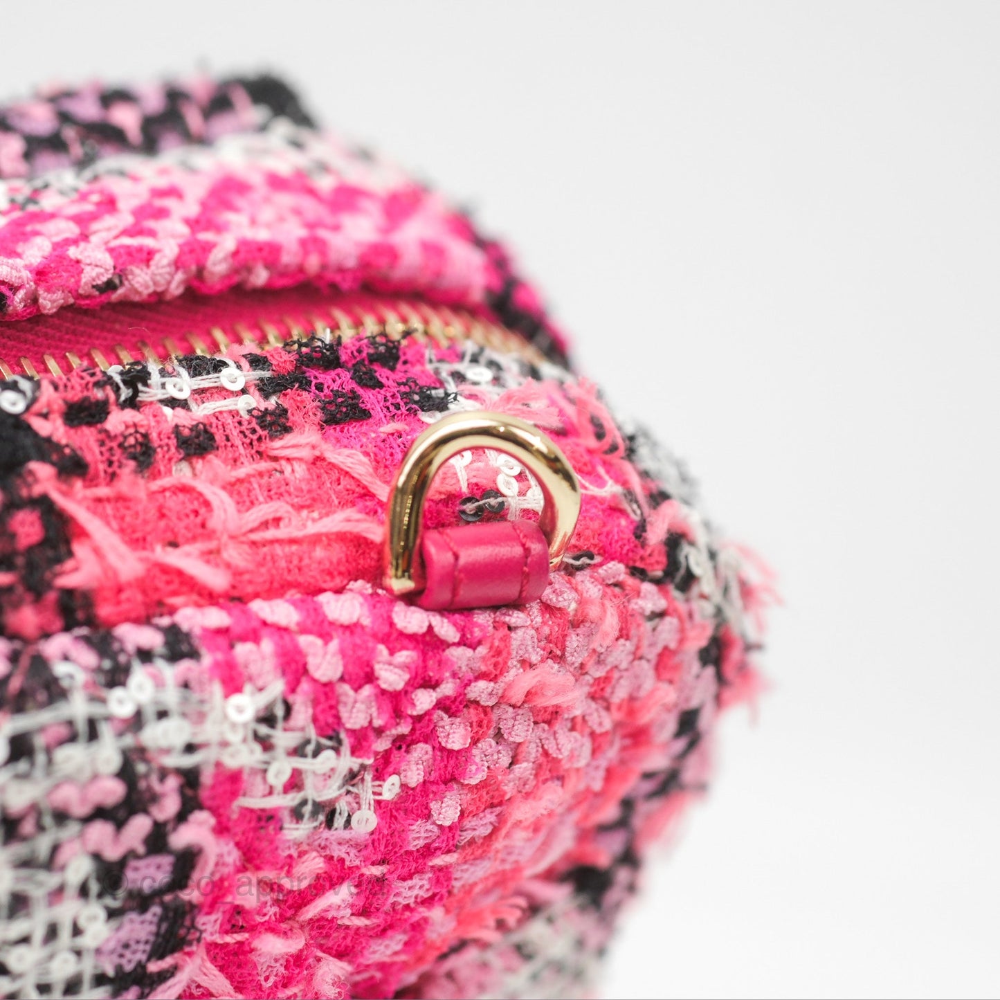 Chanel Coco Beach 2way Crossbody Bag / Foldable Tote Pink Black Grid Tweed