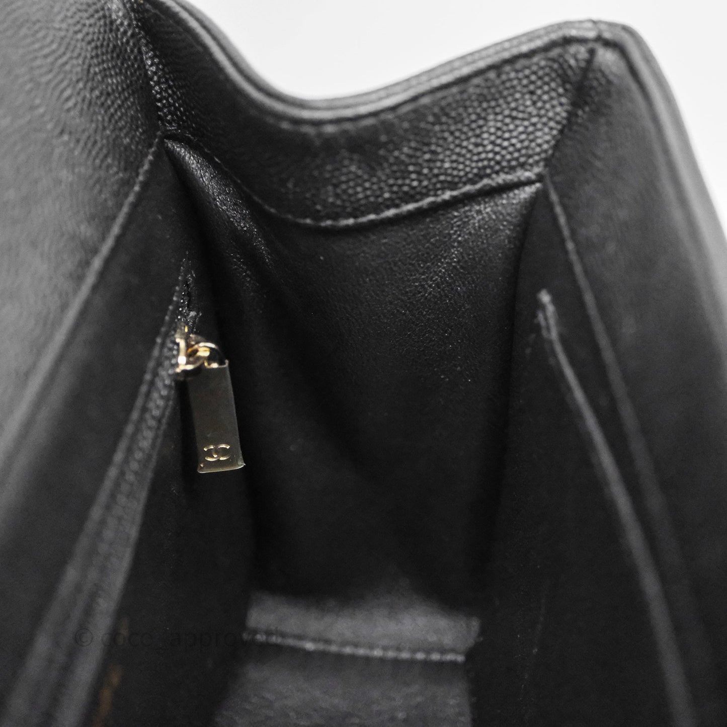Chanel Quilted Medium Business Affinity Flap Black Caviar Gold Hardware
