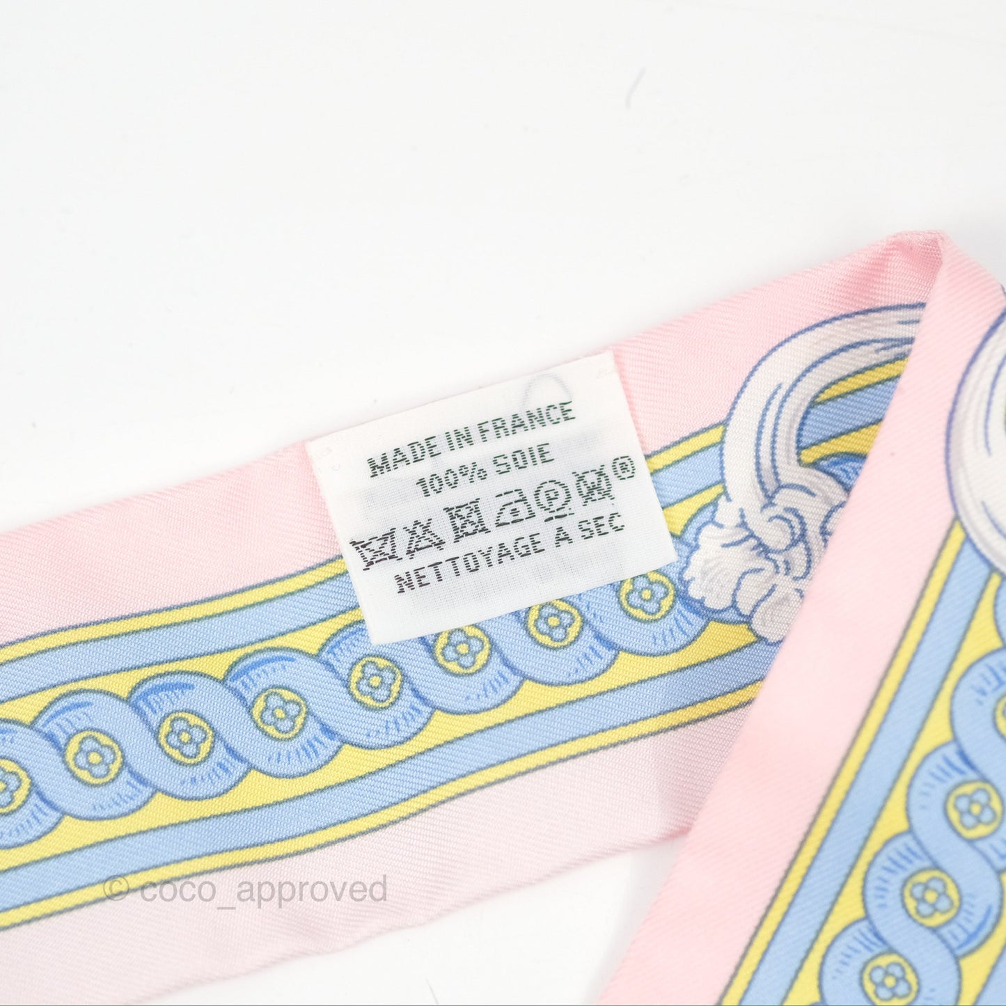 Hermès Bride De Cour Silk Twilly