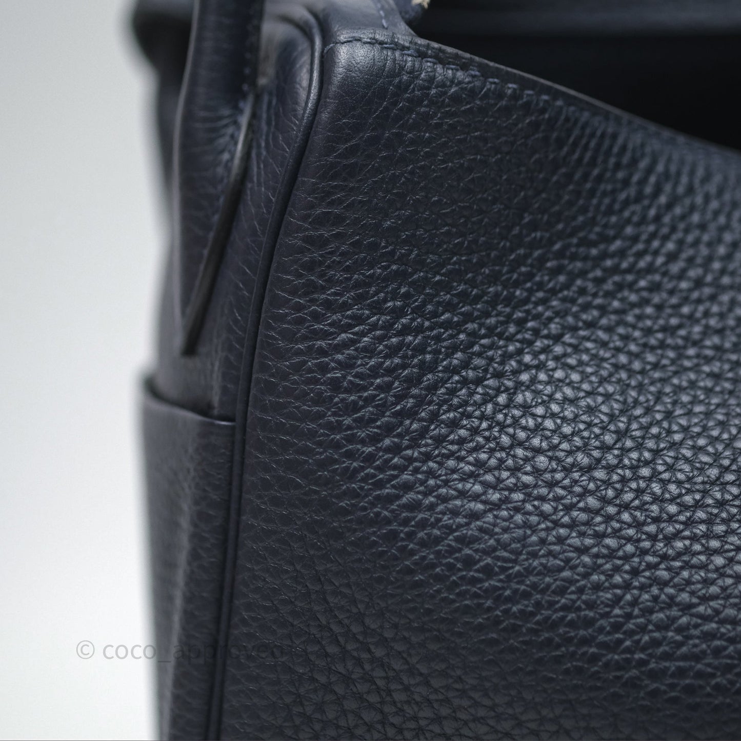 Hermès Lindy 26 Bleu Nuit 2Z Clemence Palladium Hardware