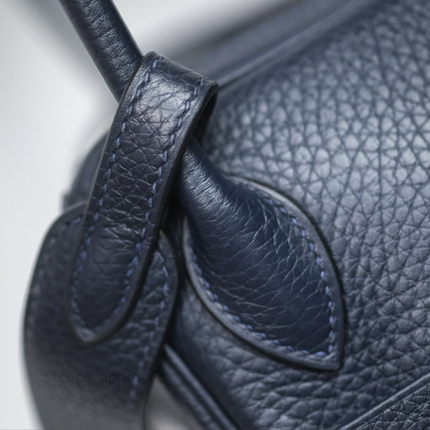 Hermès Lindy 26 Bleu Nuit 2Z Clemence Palladium Hardware
