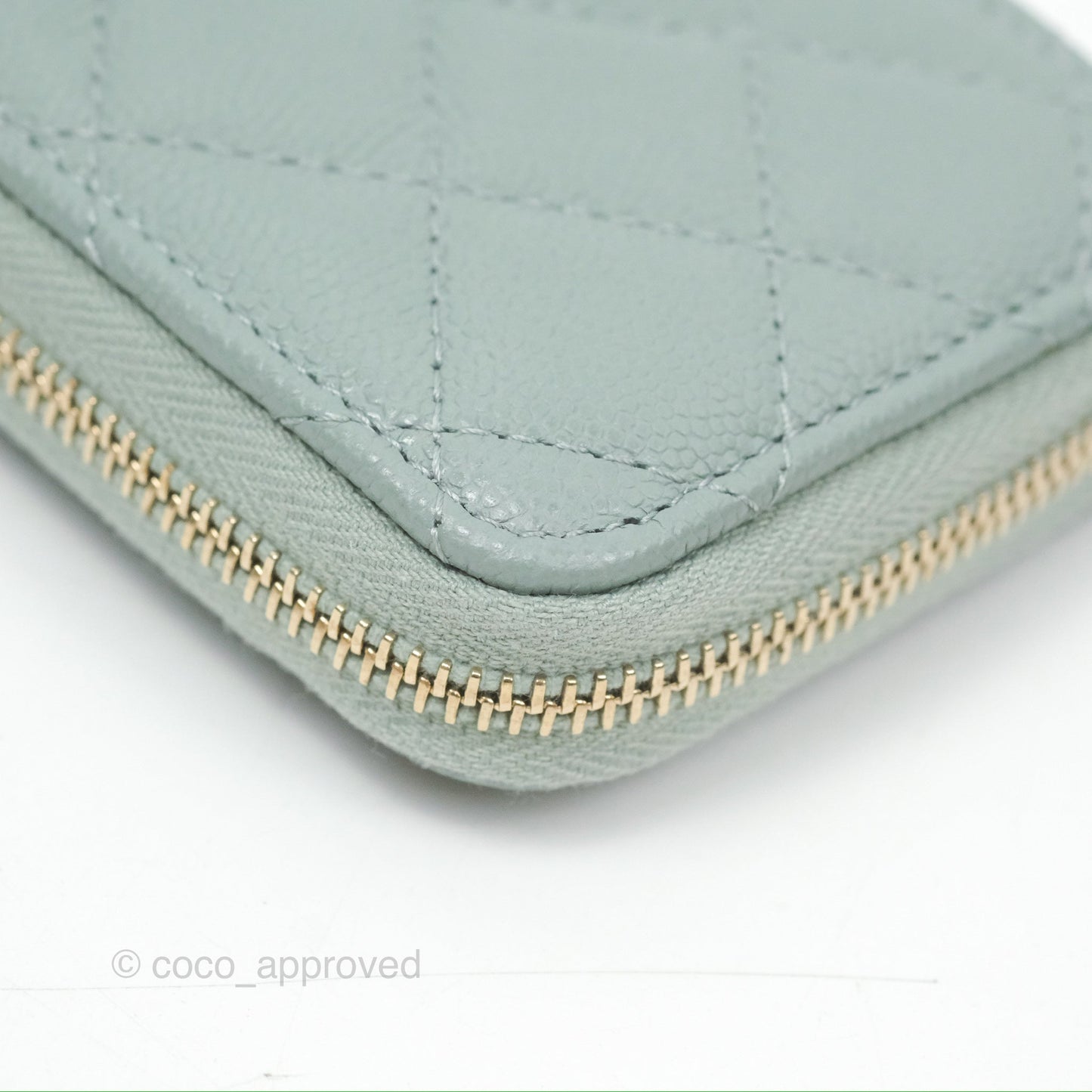 Chanel Zip Coin Purse Card Holder Tiffany Green Caviar Gold Hardware