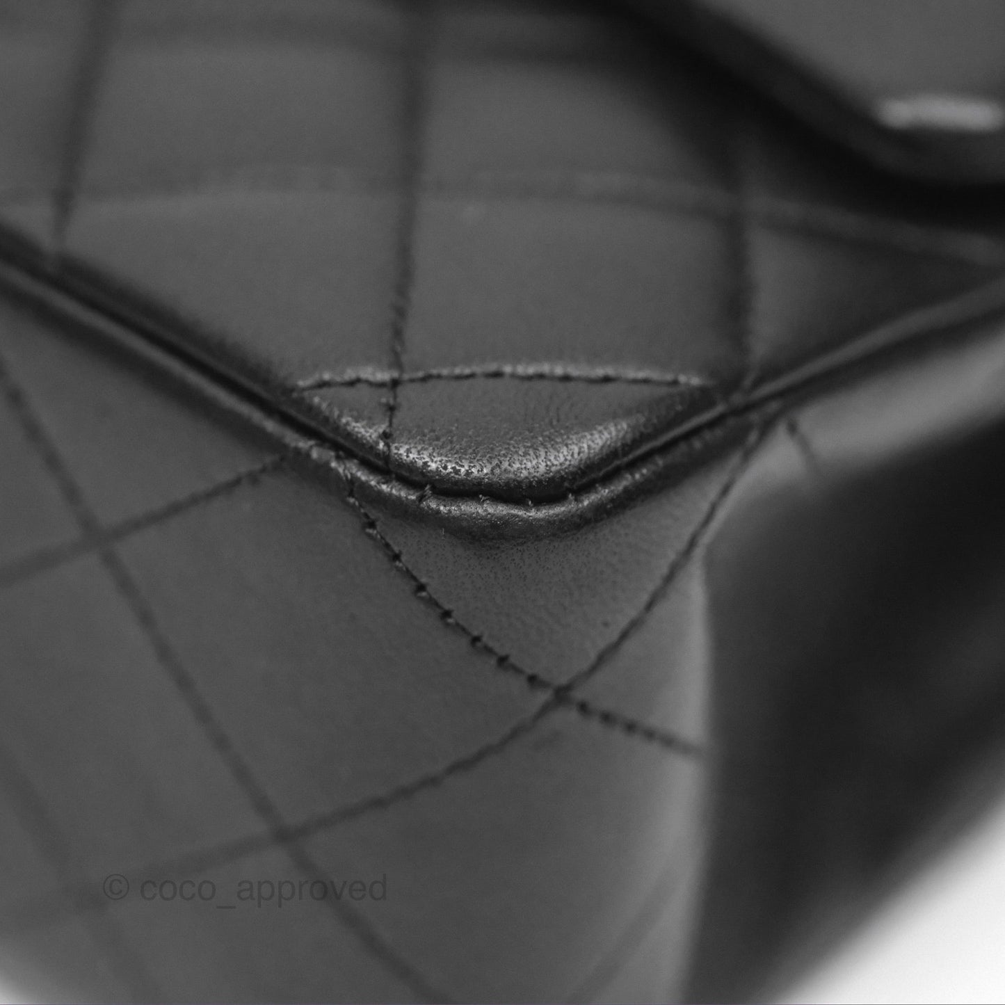 Chanel Classic M/L Medium Flap Quilted Black Lambskin Silver Hardware