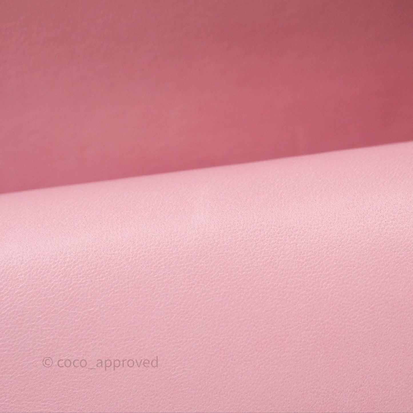 Chanel Classic M/L Medium Flap Quilted Pink Lambskin Gold Hardware