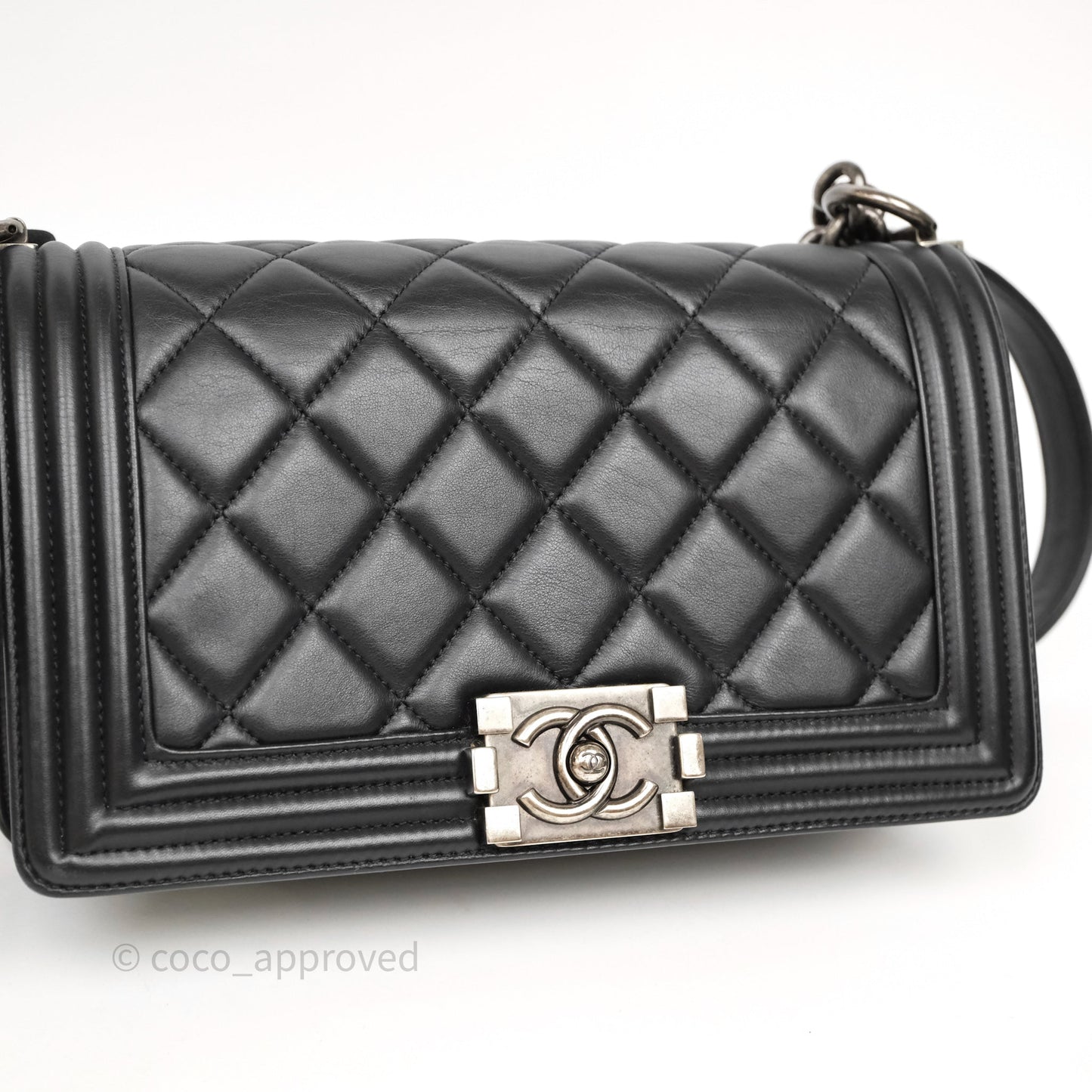 Chanel Quilted Medium Boy Black Lambskin Ruthenium Hardware