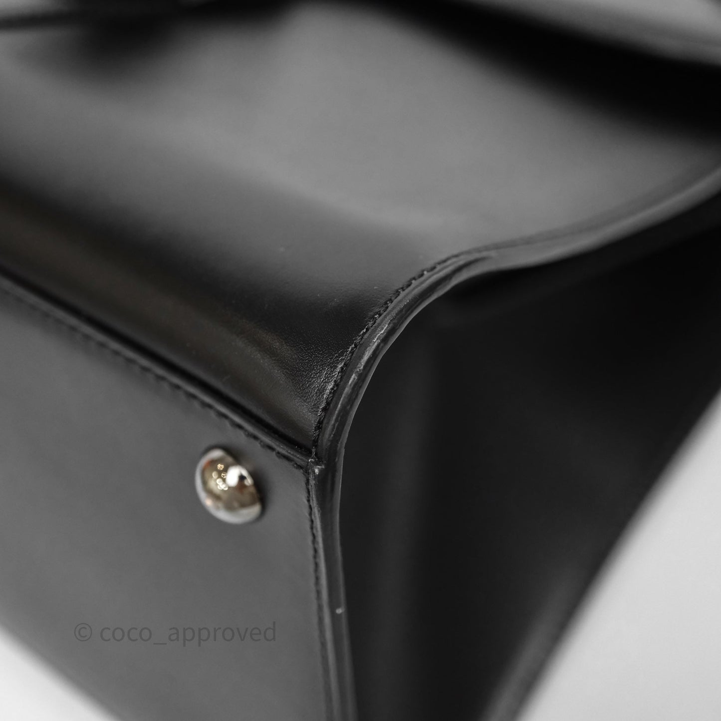 Delvaux Brillant MM Calfskin Black