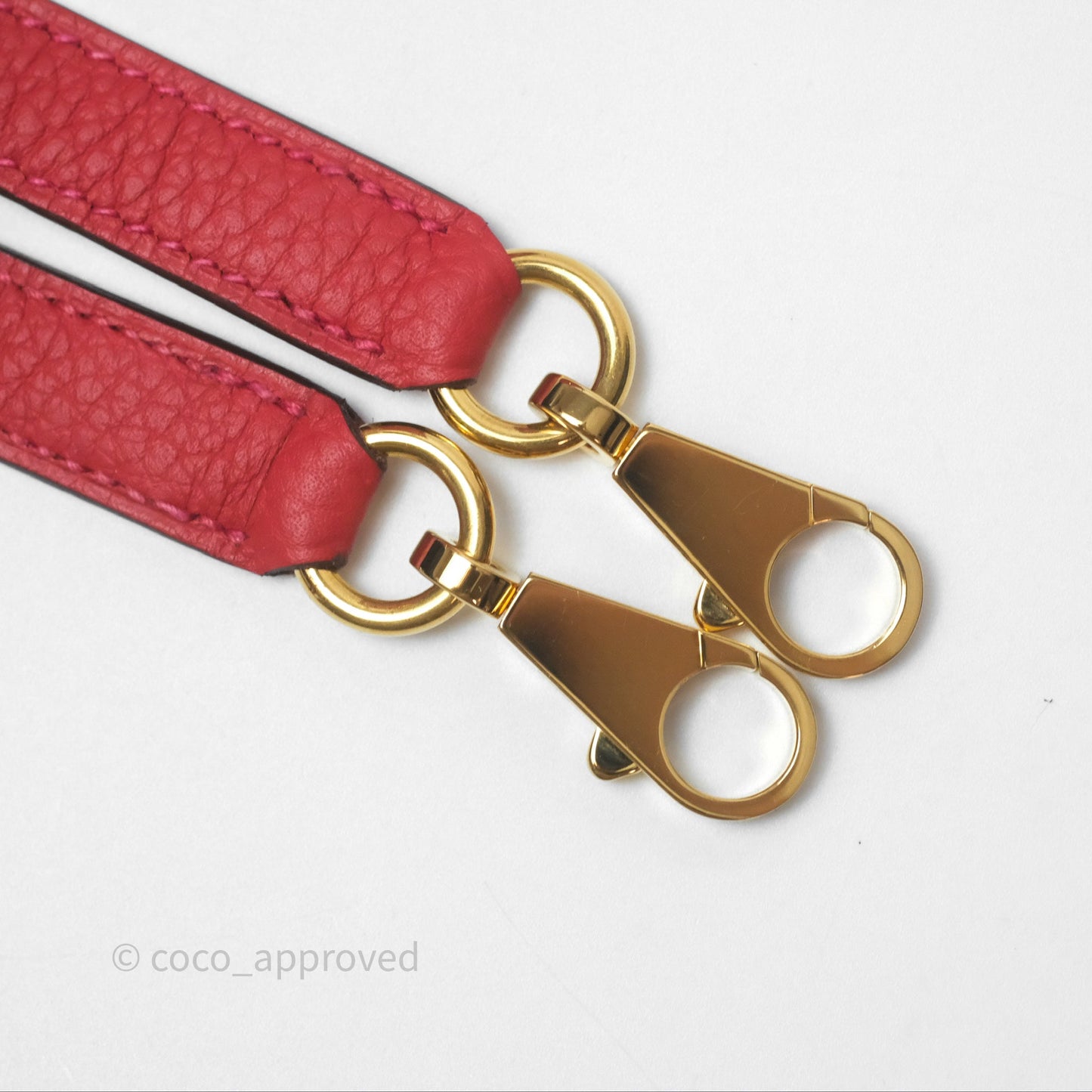 Hermès Kelly 28 Retourne Geranium D5 Togo Gold Hardware