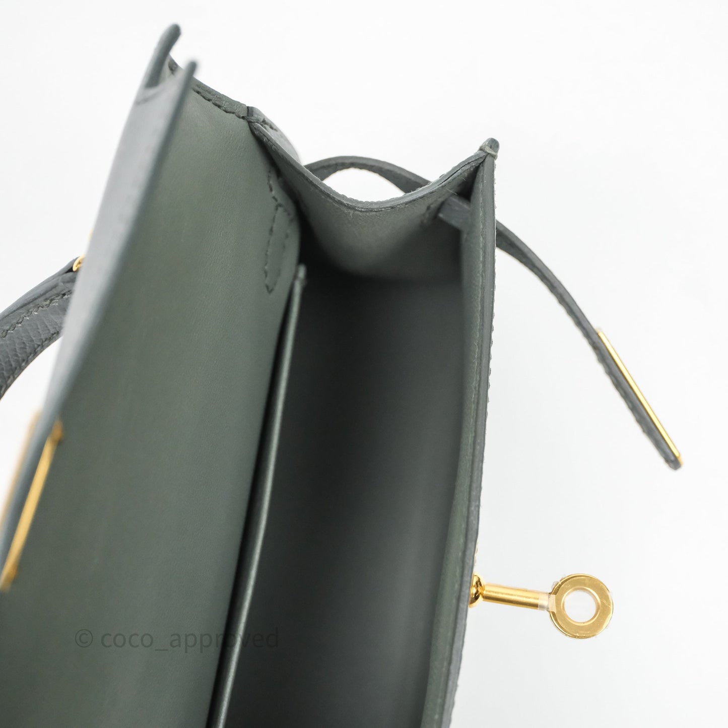 Hermès Mini Kelly Vert Amande 63 Epsom Gold Hardware