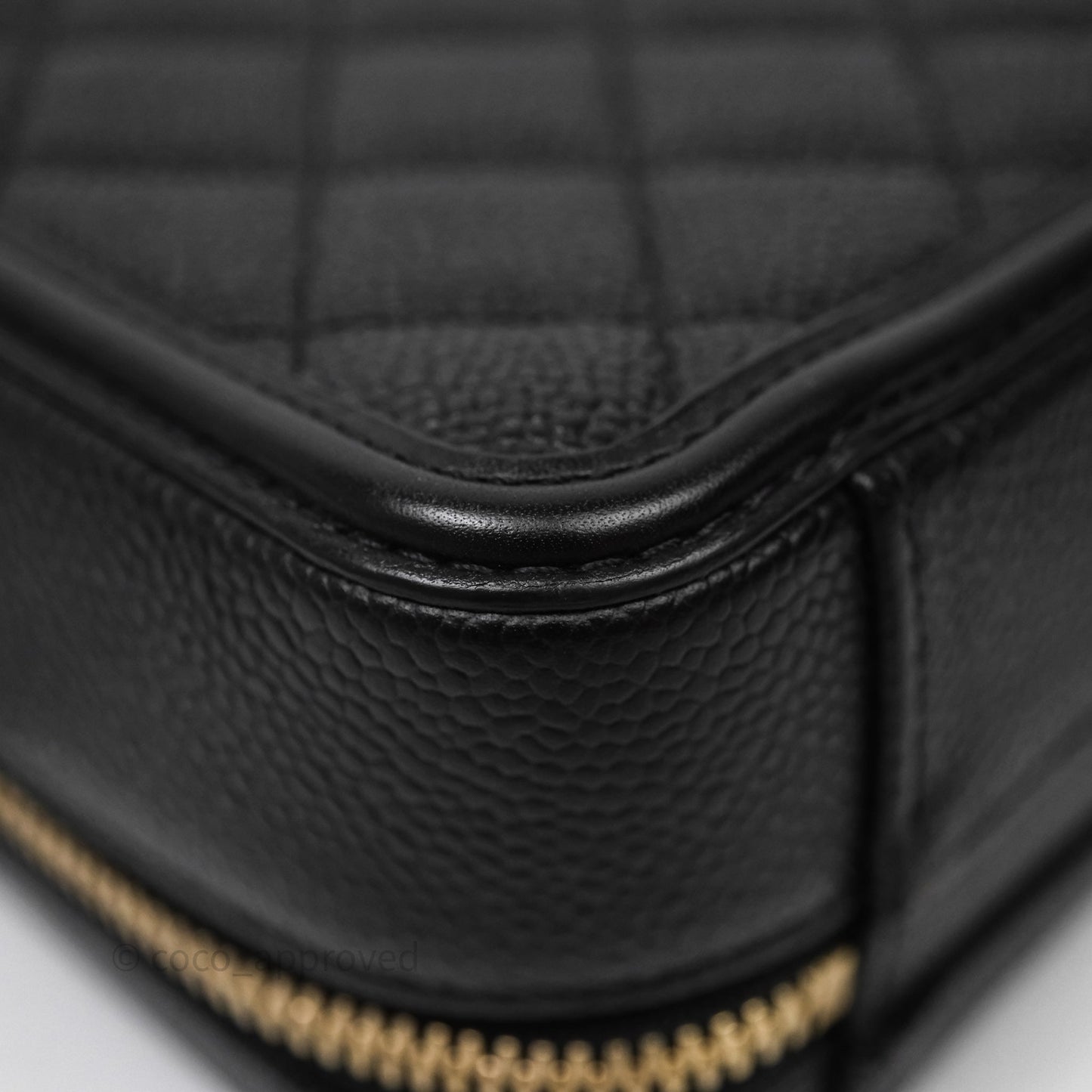 Chanel Quilted Small CC Filigree Vanity Case Black Caviar Aged Gold Hardware