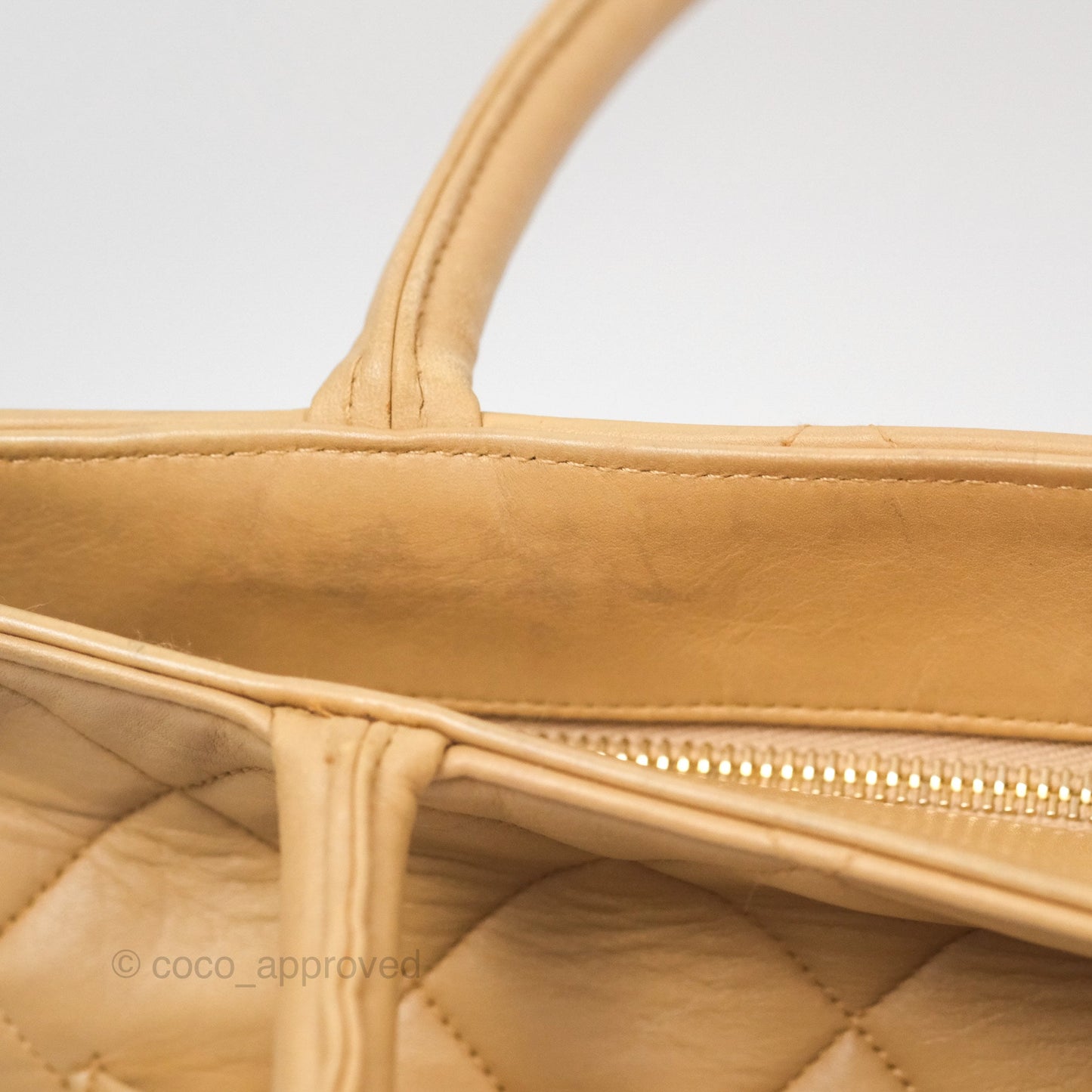 Chanel Vintage Medallion CC Beige Lambskin Tote Bag Gold Hardware