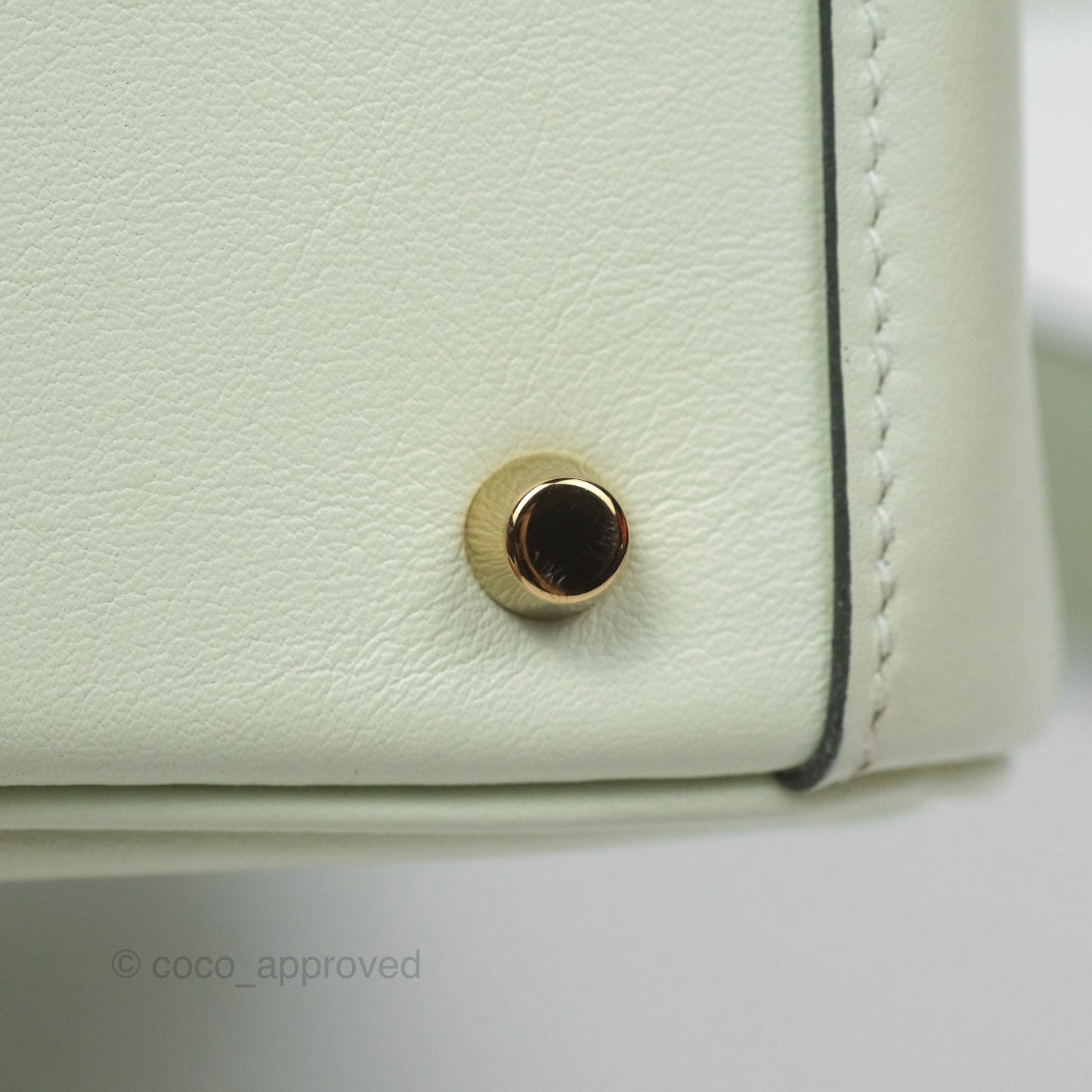 Hermès Mini Lindy Touch Vert Fizz 0S Swift Alligator Handle Gold Hardware