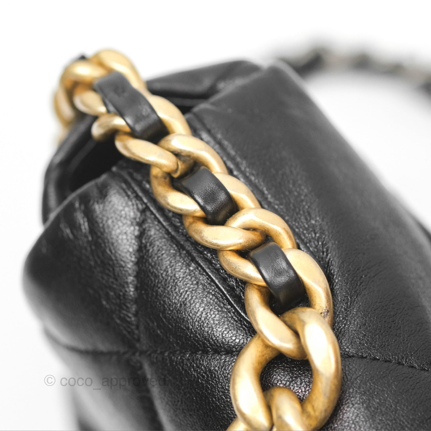 Chanel 19 Medium Black Goatskin Mixed Hardware