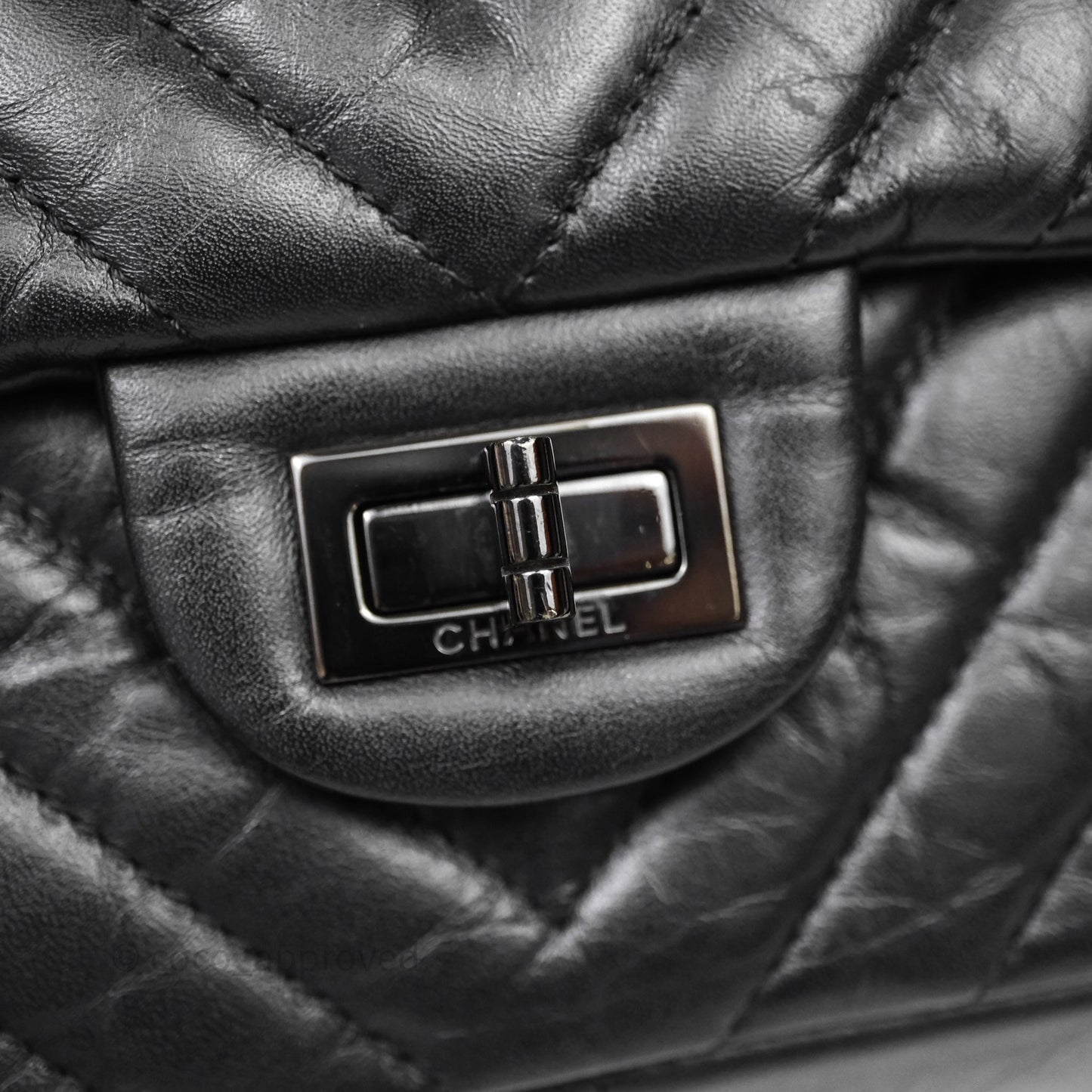 Chanel Reissue Medium 226 Chevron Aged Calfskin So Black