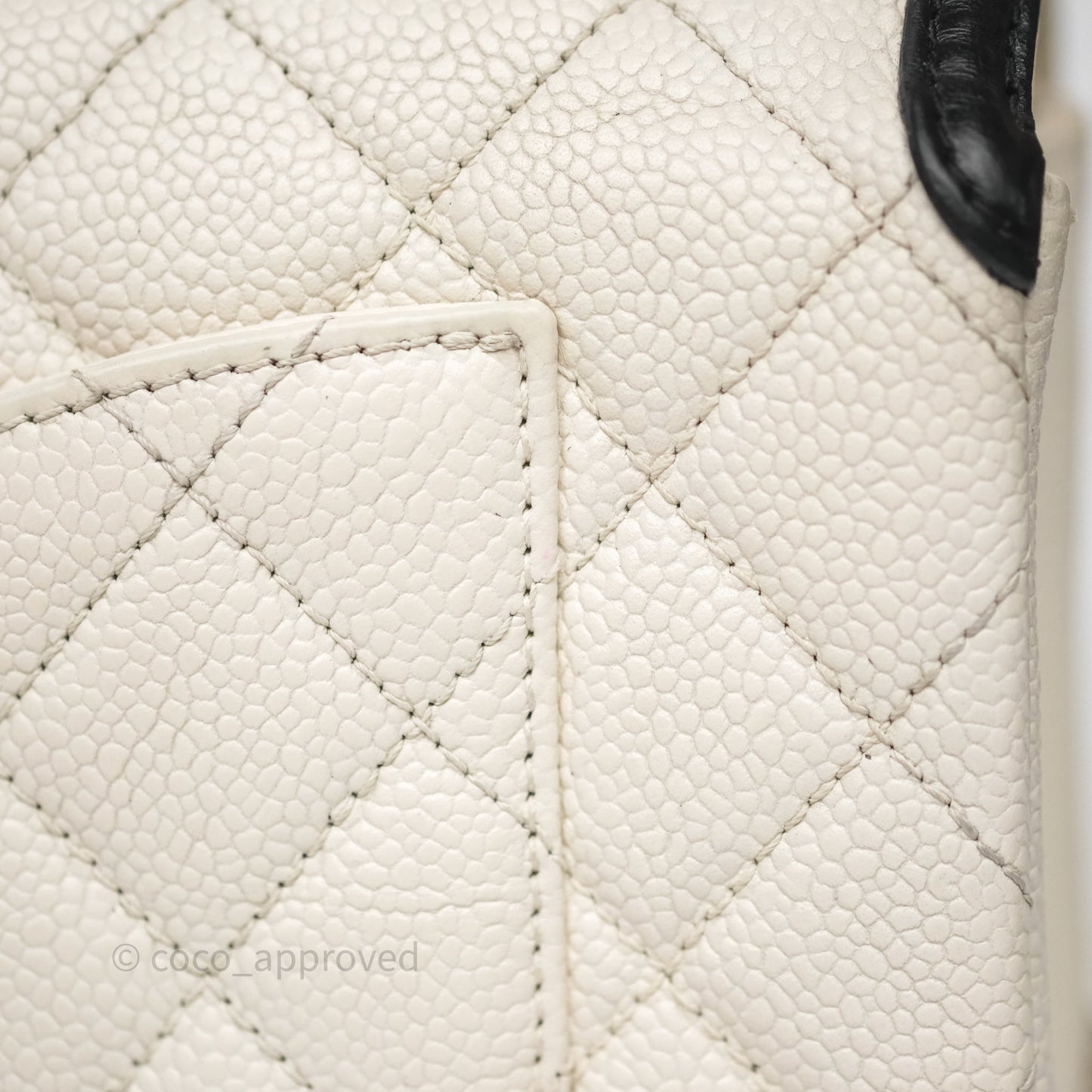 Chanel Quilted Medium CC Filigree Flap White/ Black Caviar