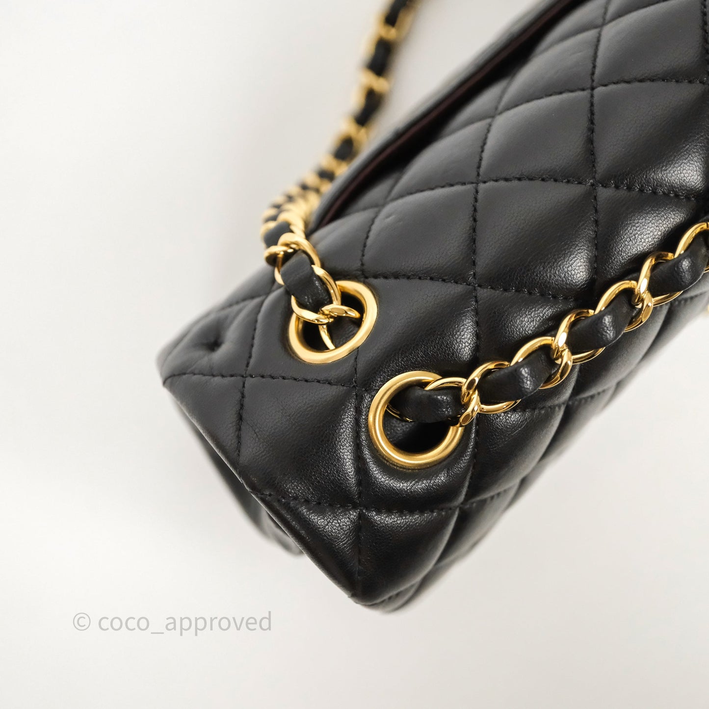 Chanel Classic M/L Medium Flap Quilted Black Lambskin Gold Hardware