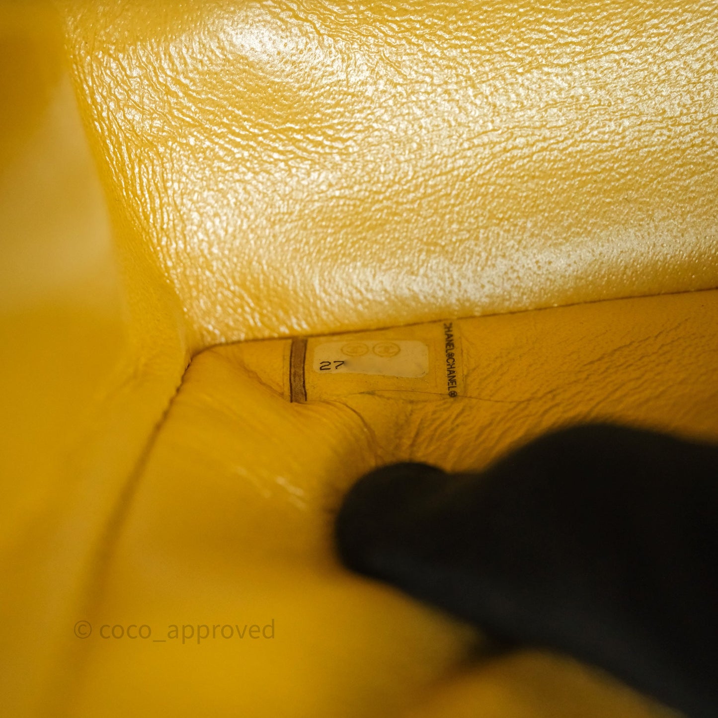 Chanel Classic M/L Medium Flap Quilted Iridescent Yellow Caviar Gold Hardware