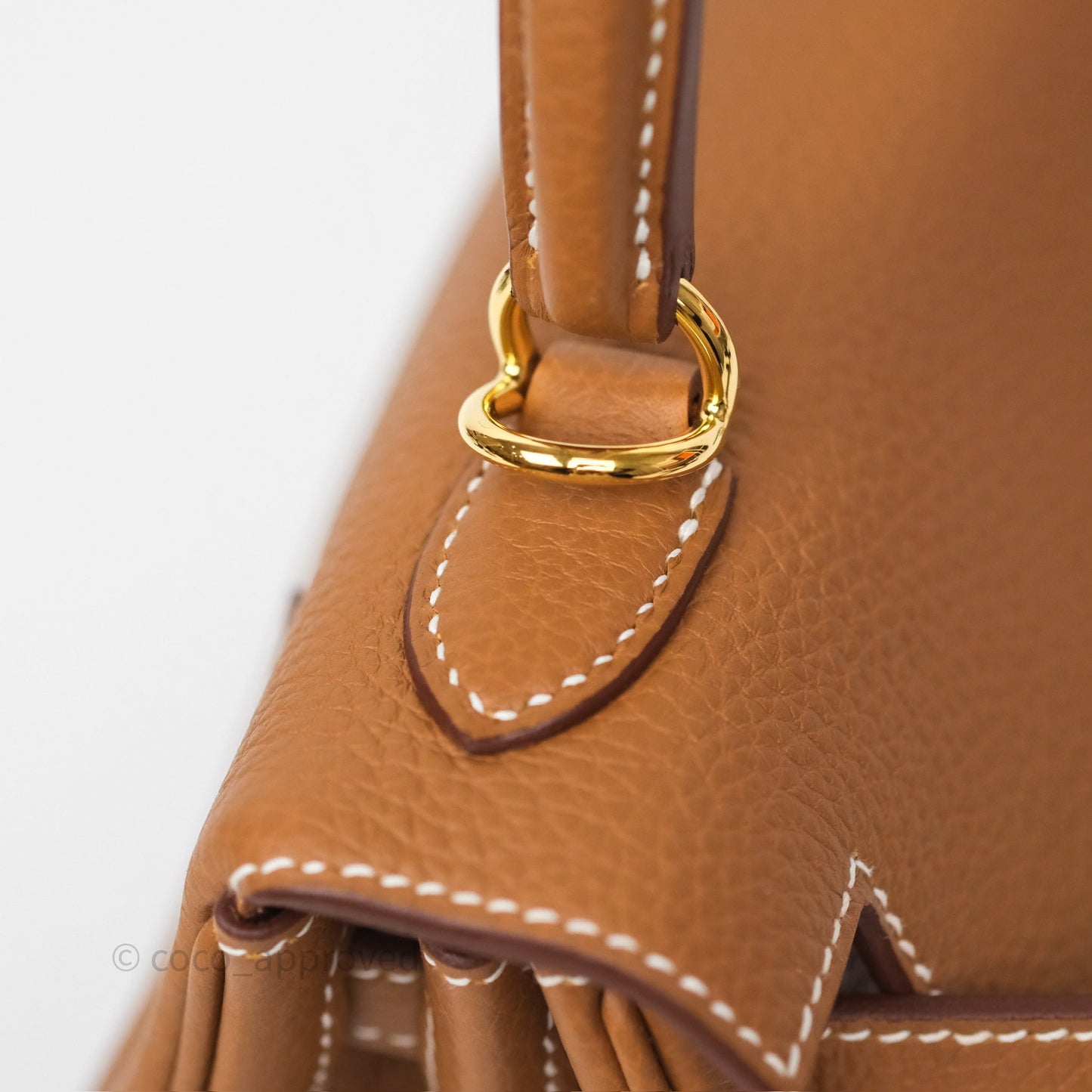 Hermès Kelly Retourne 25 Gold Togo Gold Hardware