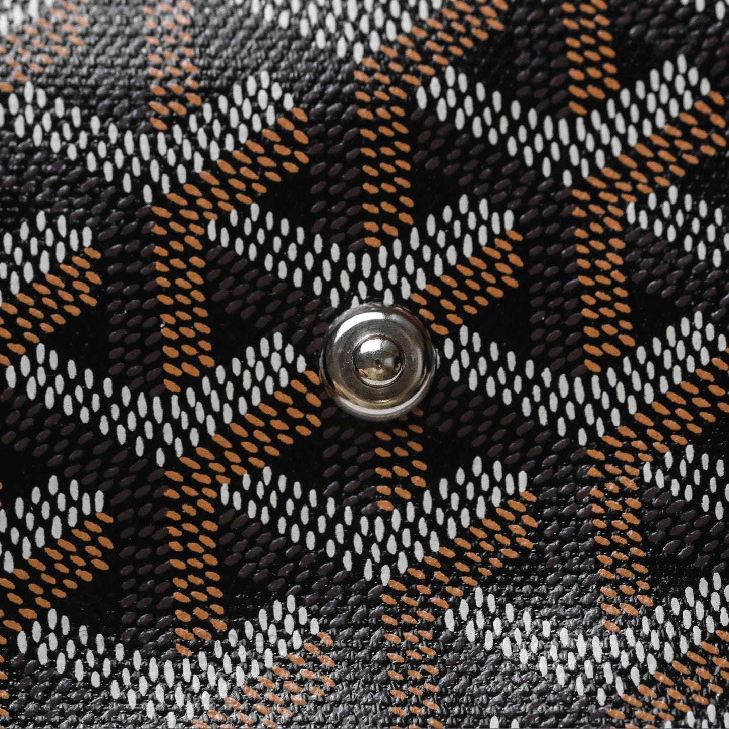 Goyard Saint Louis Tote PM⁣⁣⁣⁣⁣⁣⁣⁣⁣⁣⁣⁣⁣⁣⁣⁣⁣⁣⁣⁣ Black/Tan