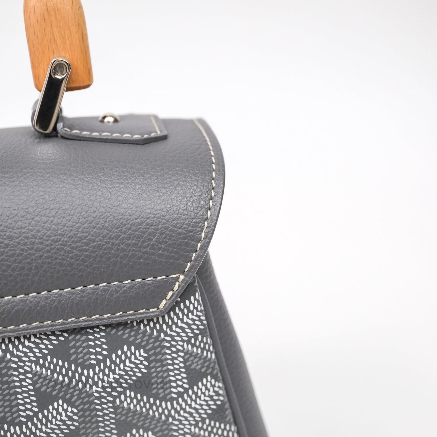 Goyard Saïgon Mini Bag Chevroches Calfskin Grey Silver Hardware