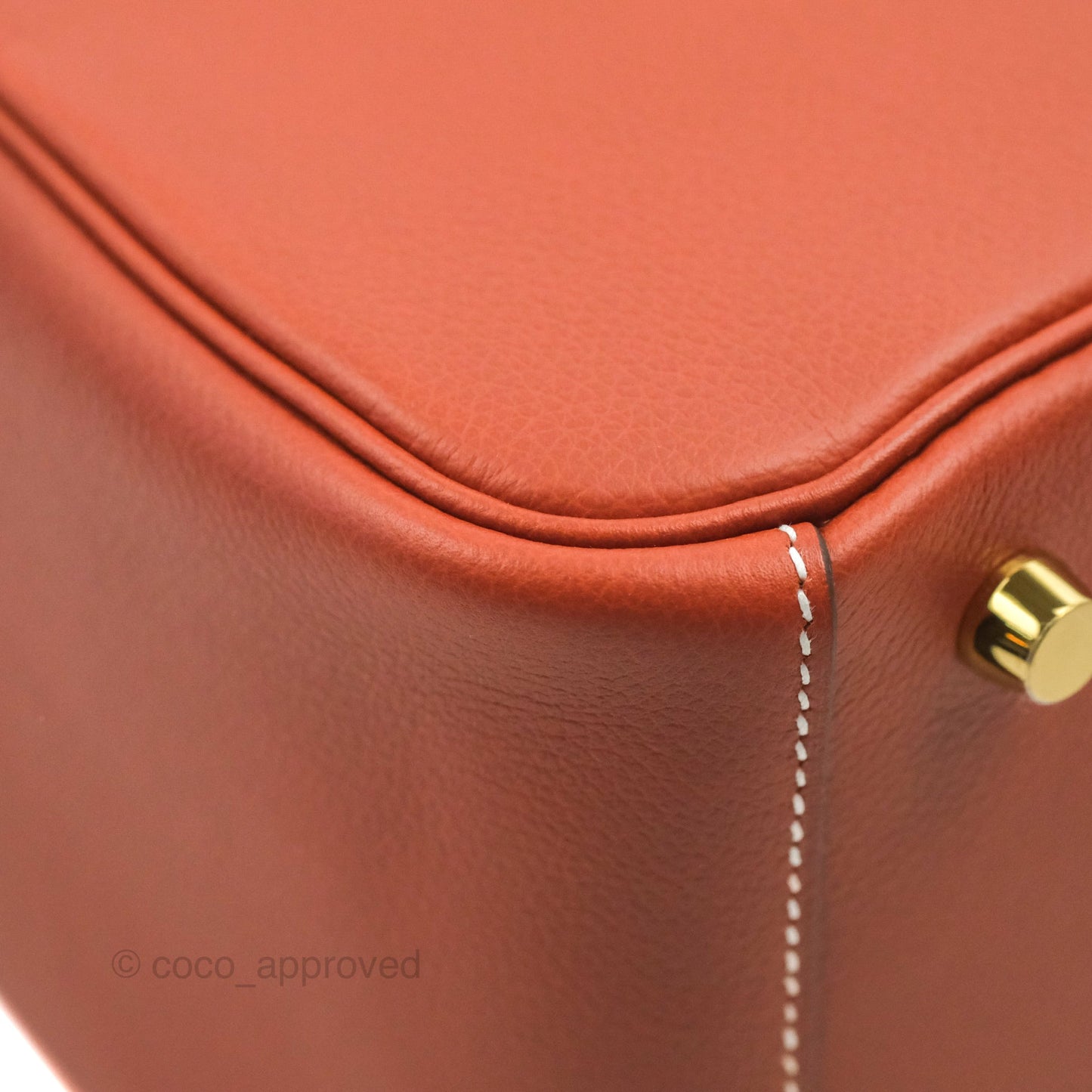 Hermès Lindy 26 Evercolour Sienne Gold Hardware